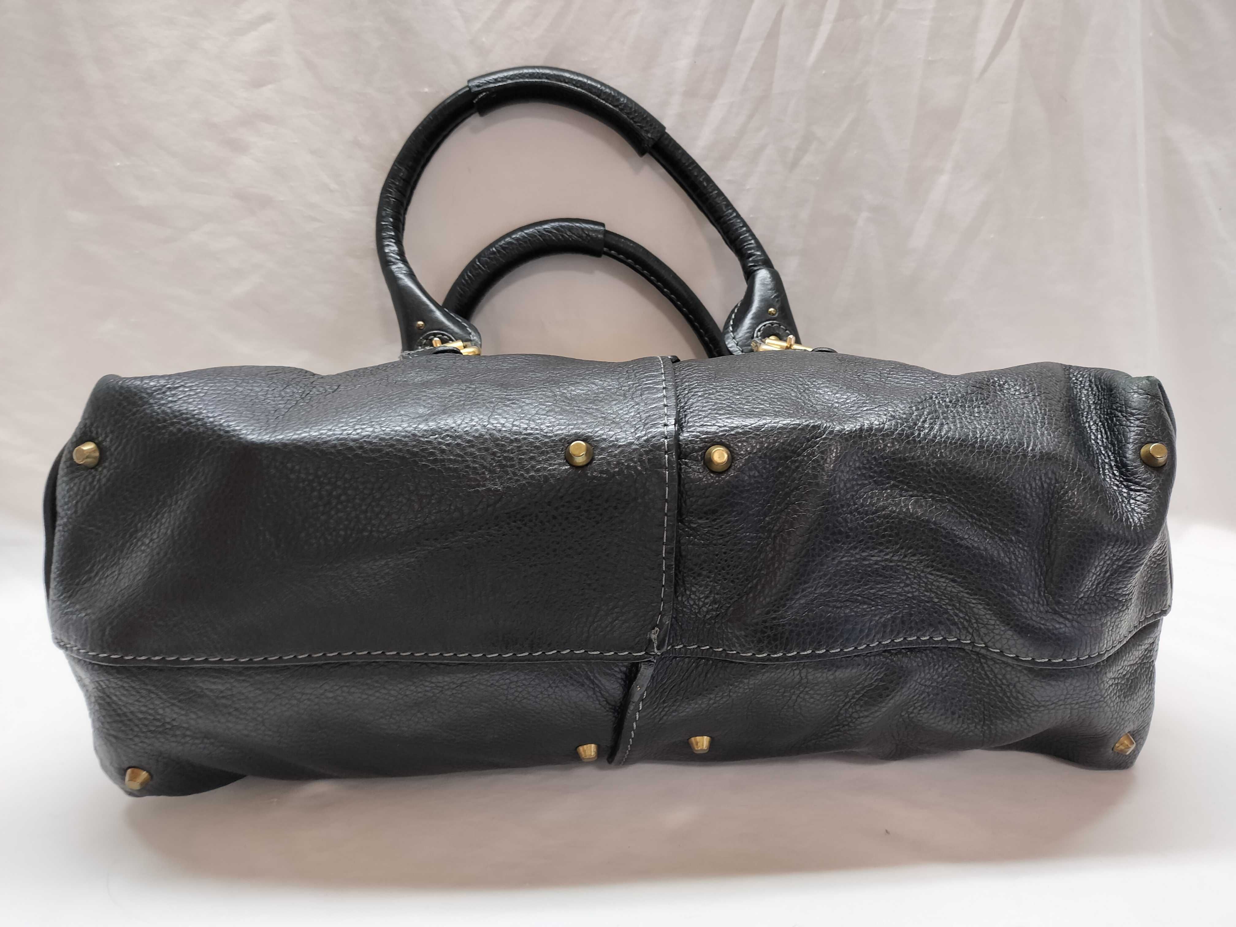 Paddington handbag with charm — view 3