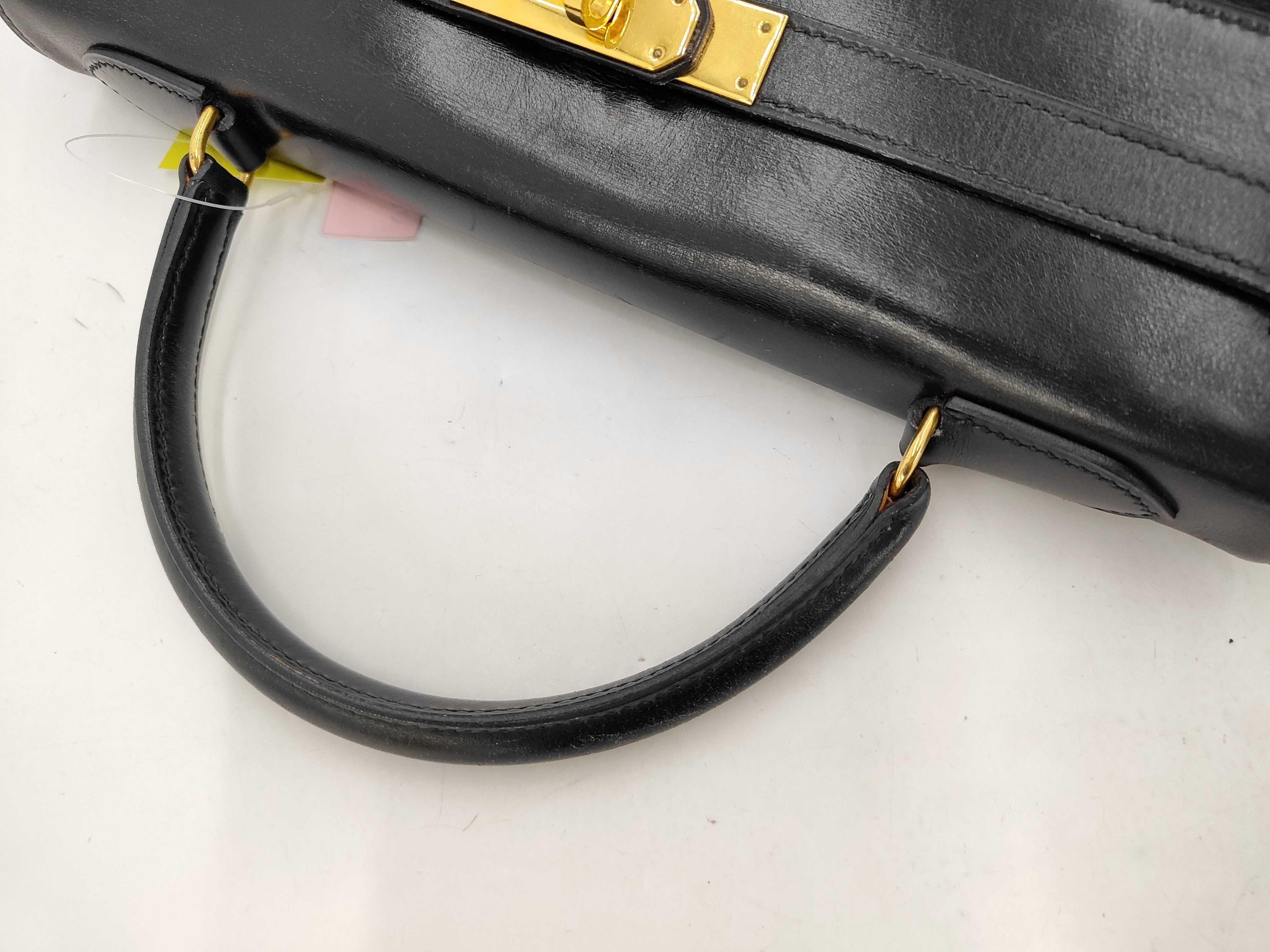 Kelly 32 Calfskin Black Gold Hardware N Stamp Handbag — view 4