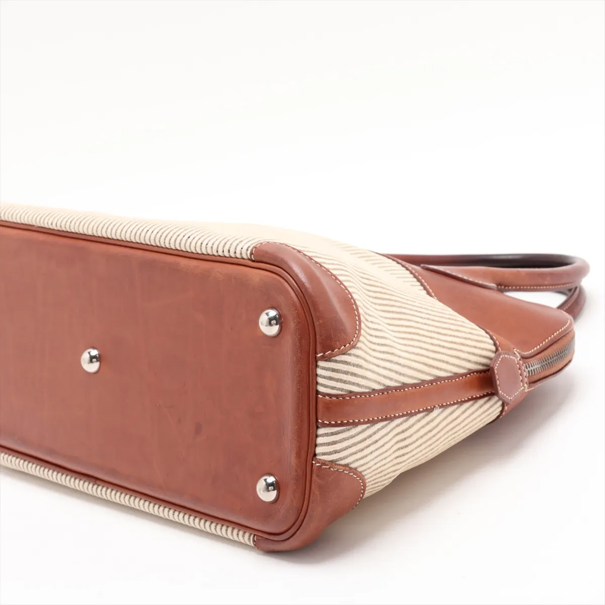 Bolide 31, Crinoline x Veau Barenia, Beige x Fauve, Silver Hardware D: 2000 — view 3