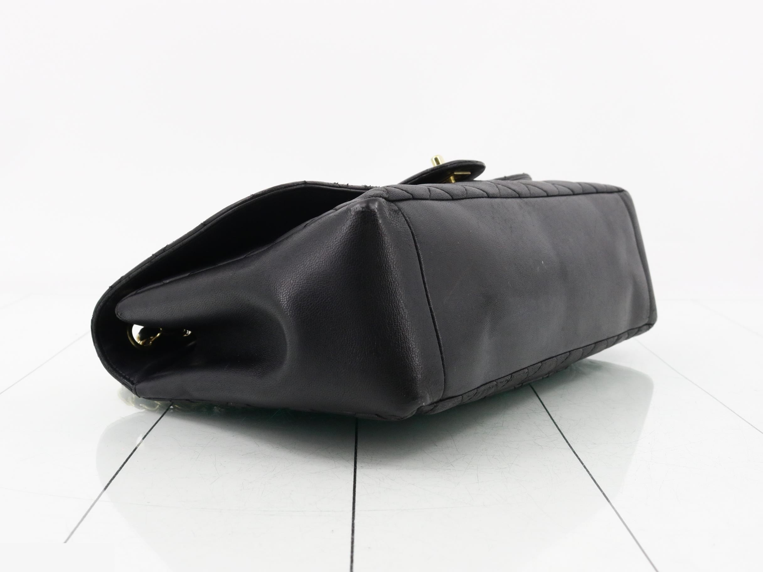 Matelassé (bag) - Shoulder bag — view 5