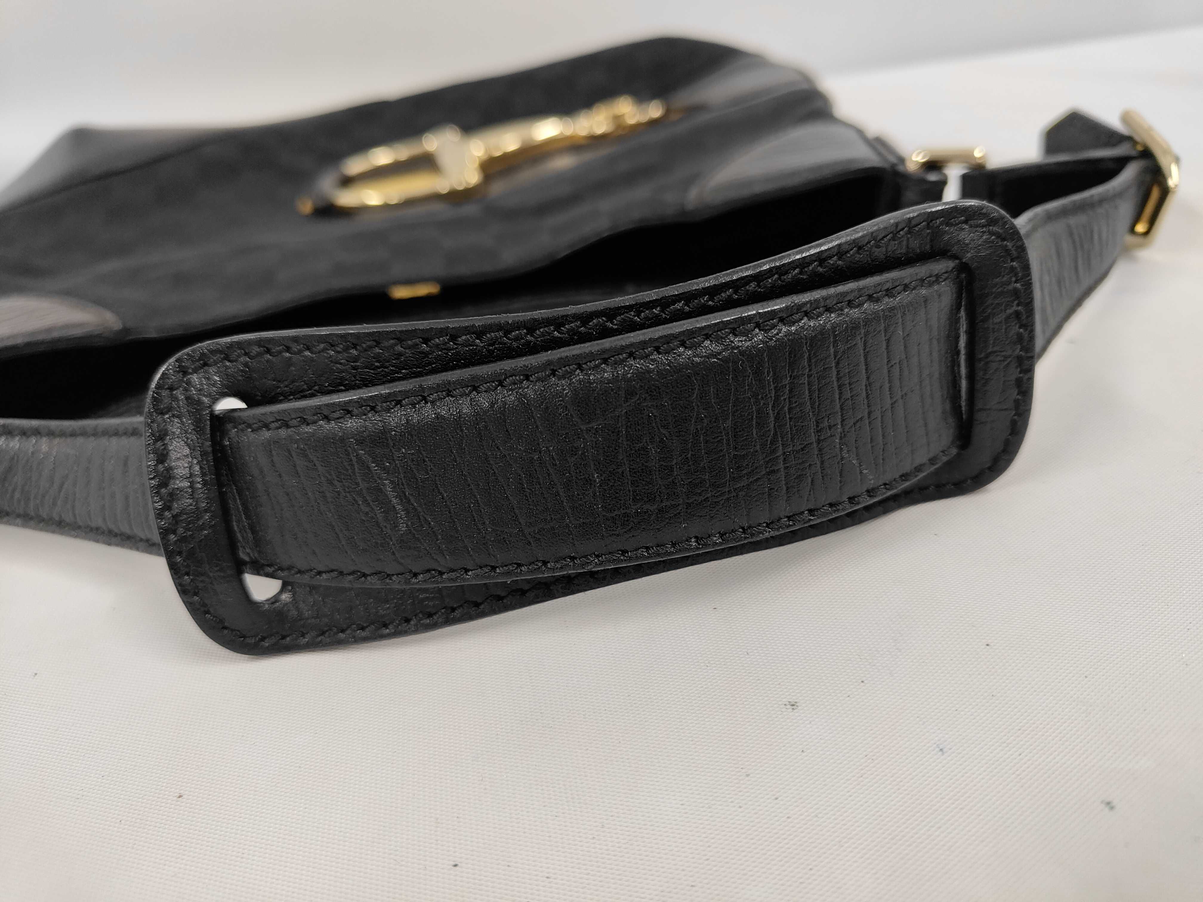 GG Sherry Canvas Shoulder Bag — view 5