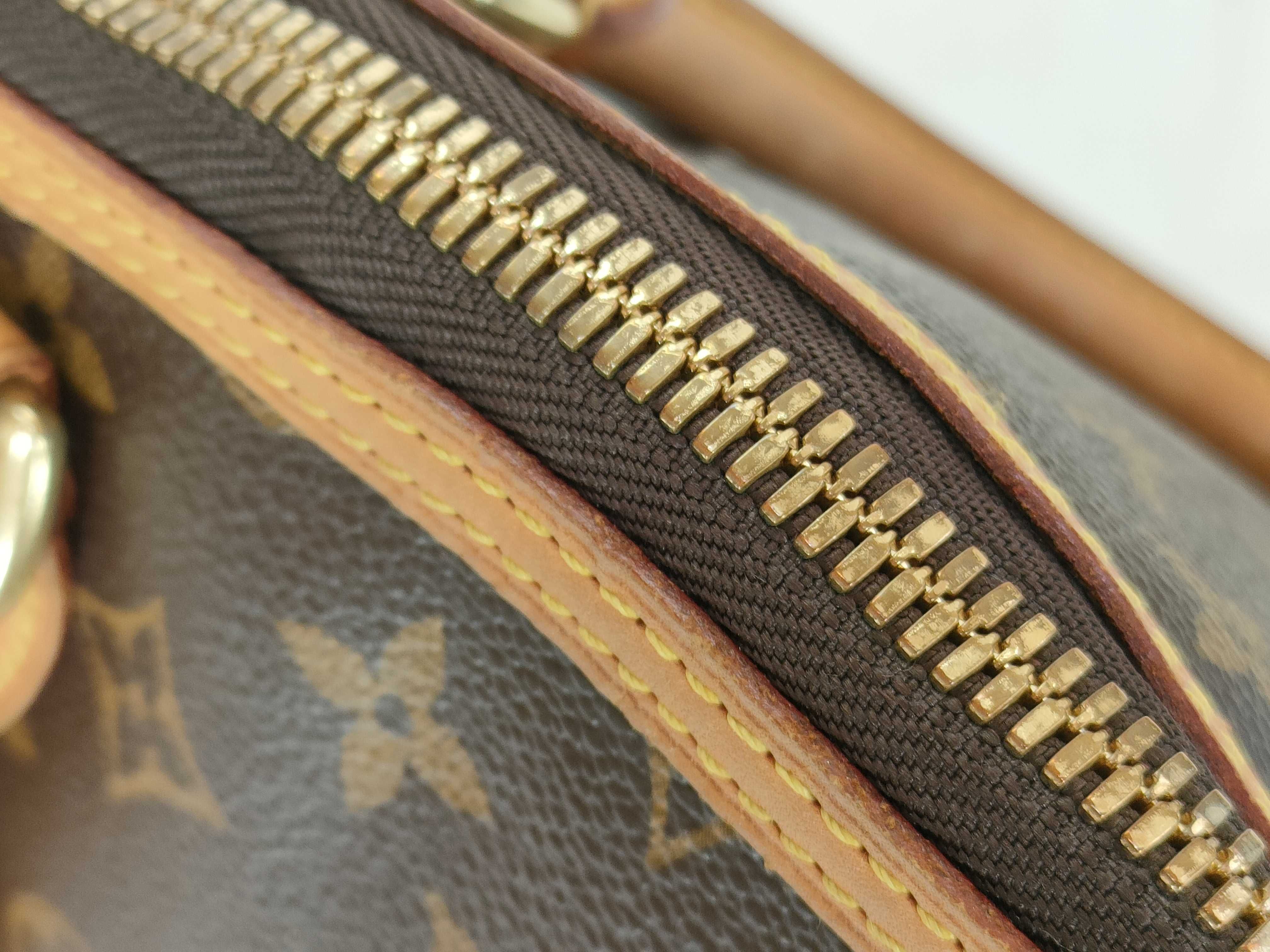 Monogram M40103 Monogram Lockit Vertical Handbag — view 6