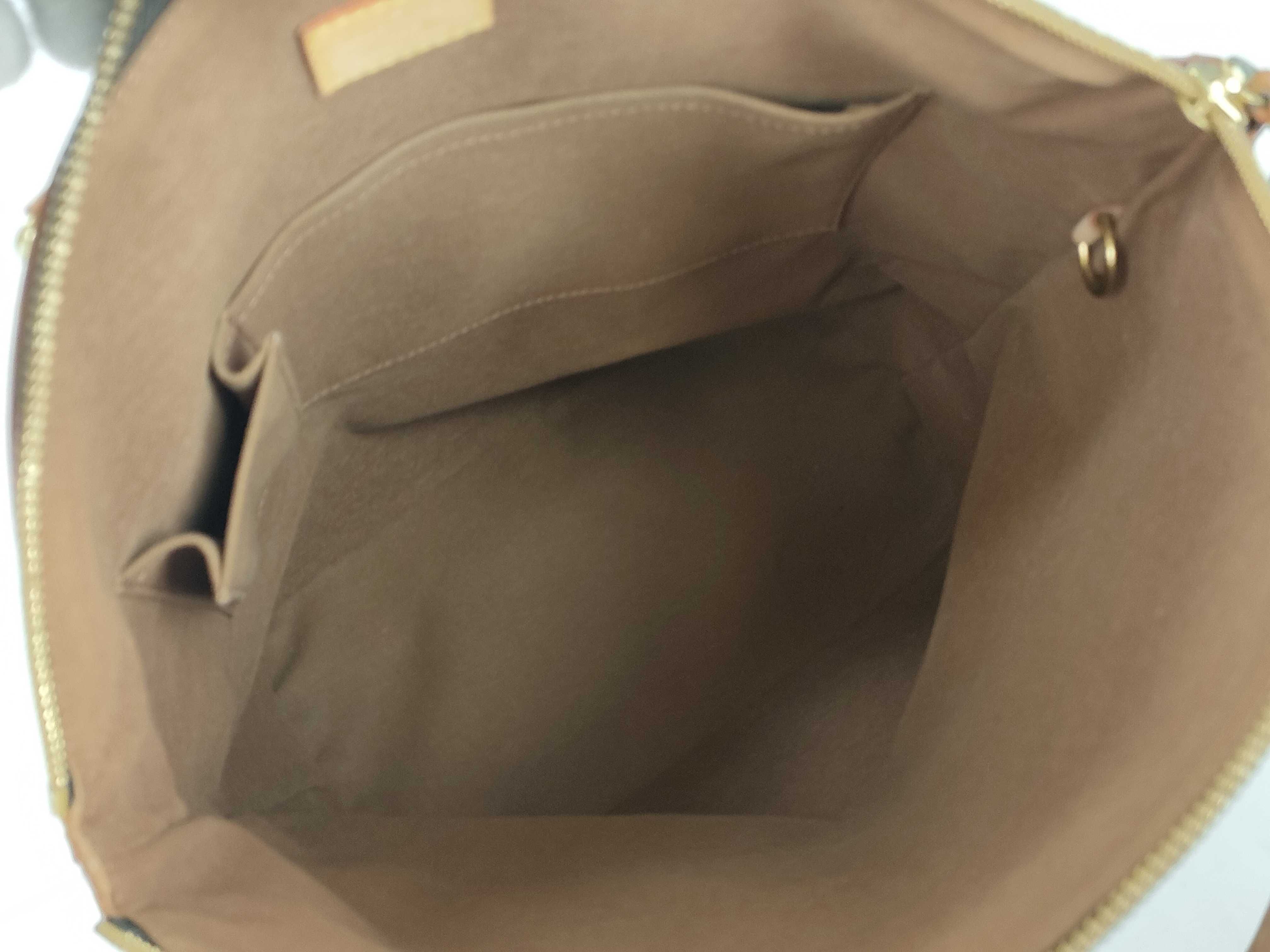 Monogram M40103 Monogram Lockit Vertical Handbag — view 10