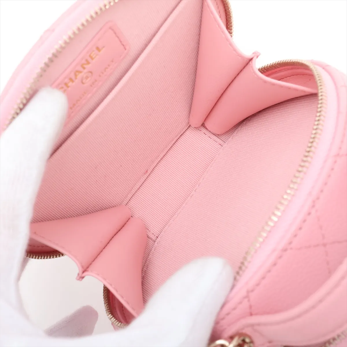 Matelassé Caviar Skin 2-Way Shoulder Bag Vanity Case Pink Gold Hardware 31877032 (Serial Number 31) — view 9