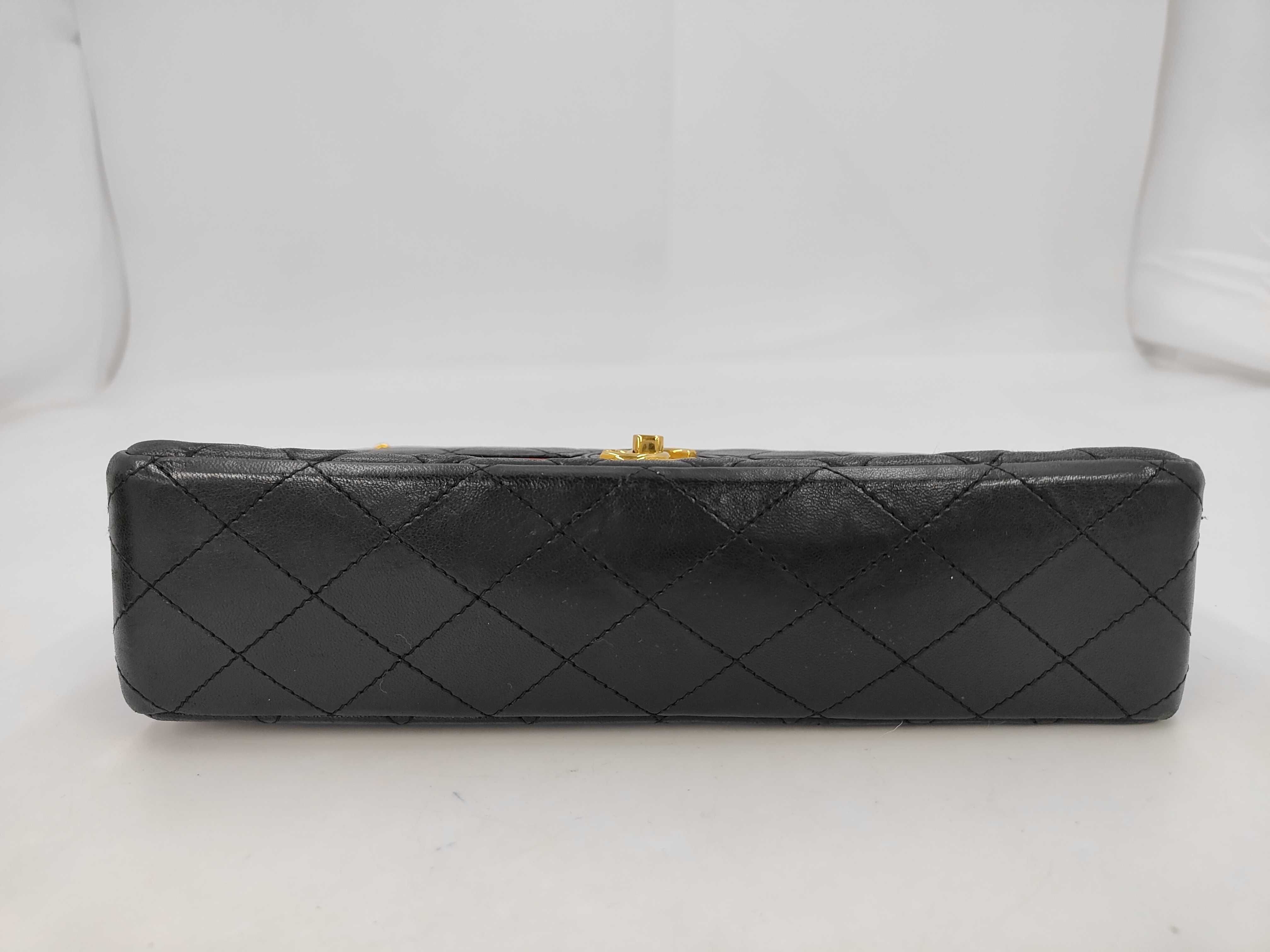 Matelassé Lambskin Chain Shoulder Bag — view 4