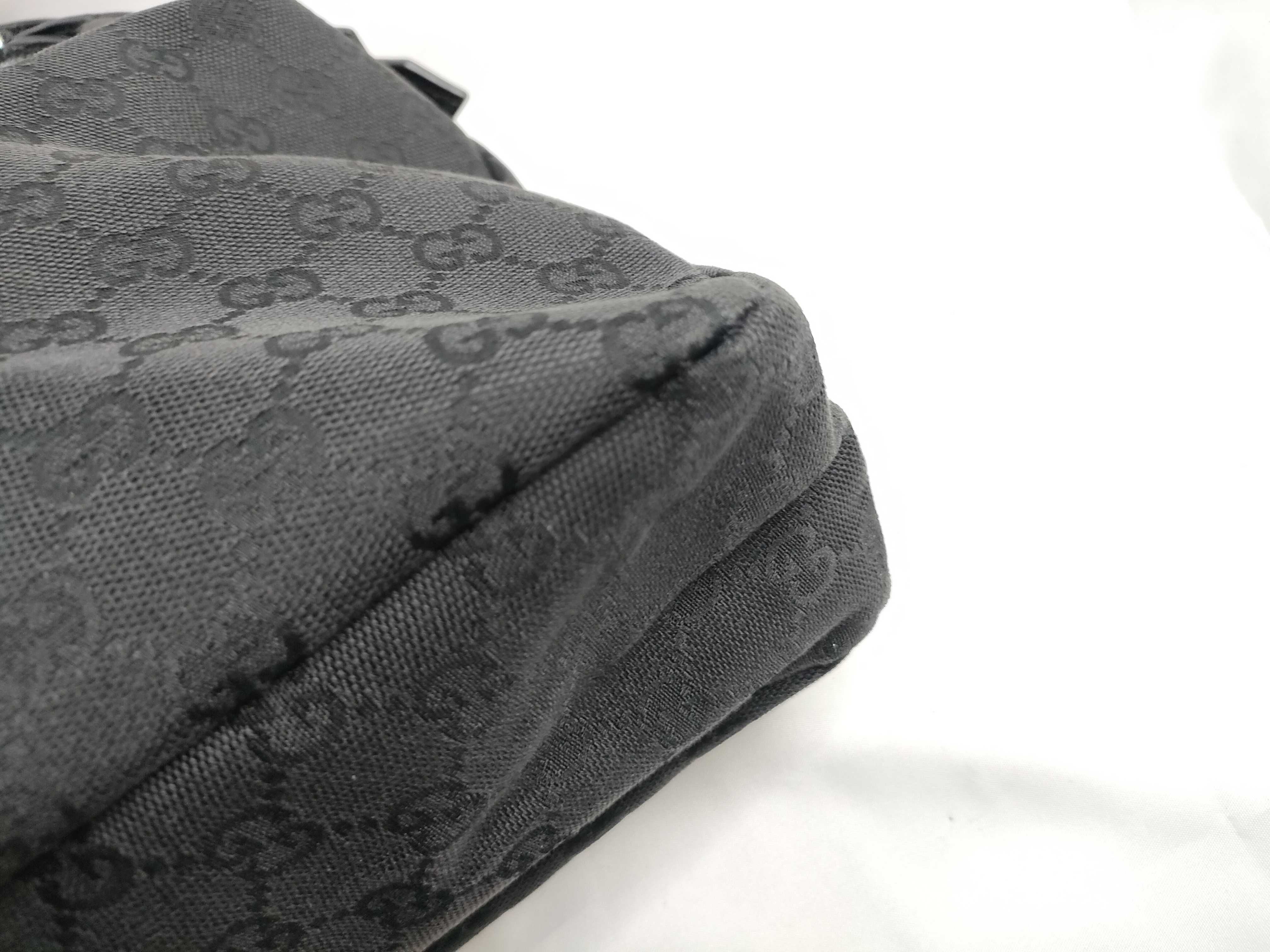 GG Canvas Horsebit One-Shoulder Bag — view 5