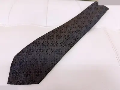 GG pattern, floral print, all-over pattern, jacquard silk tie, navy