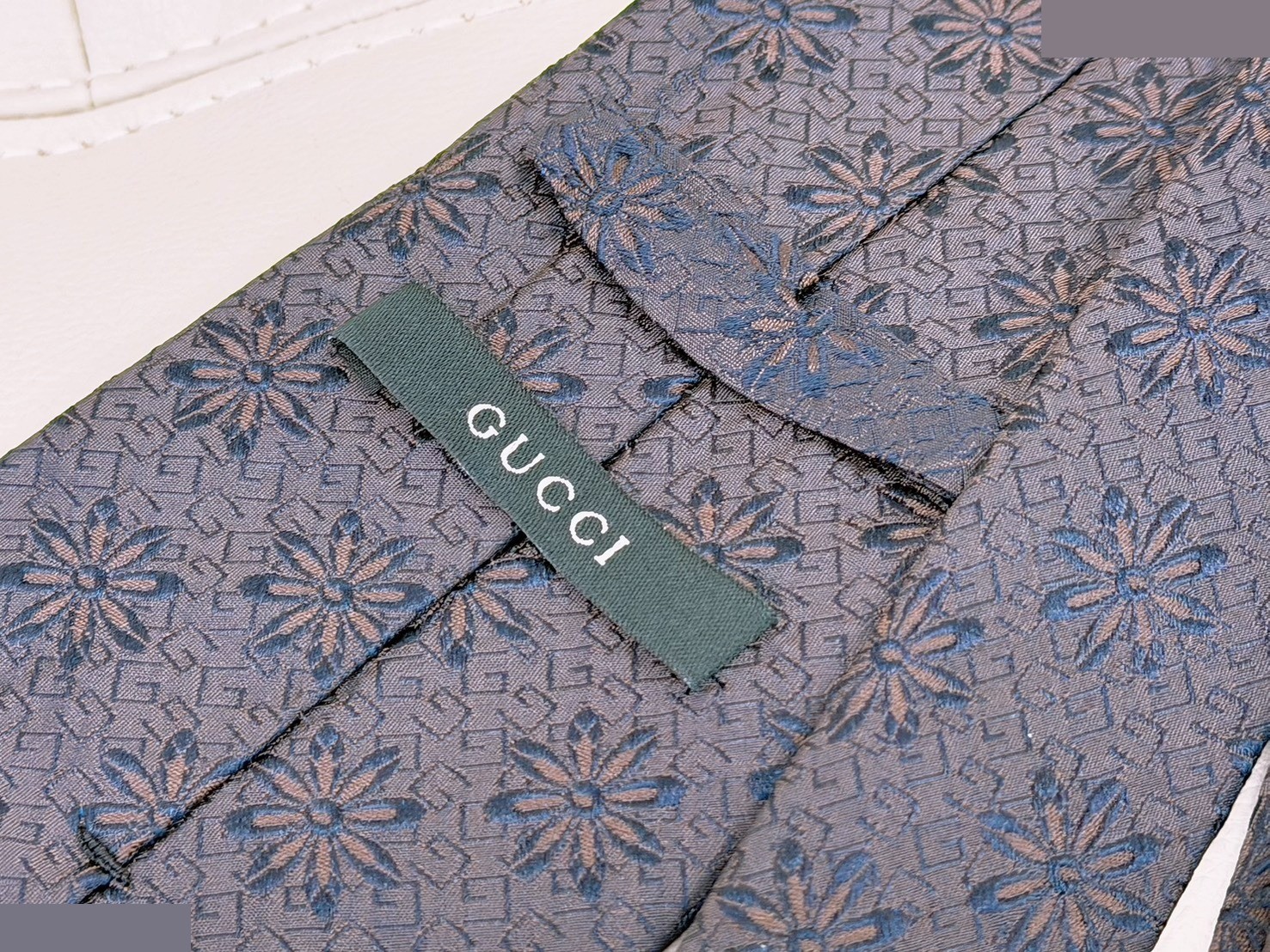 GG pattern, floral print, all-over pattern, jacquard silk tie, navy — view 4