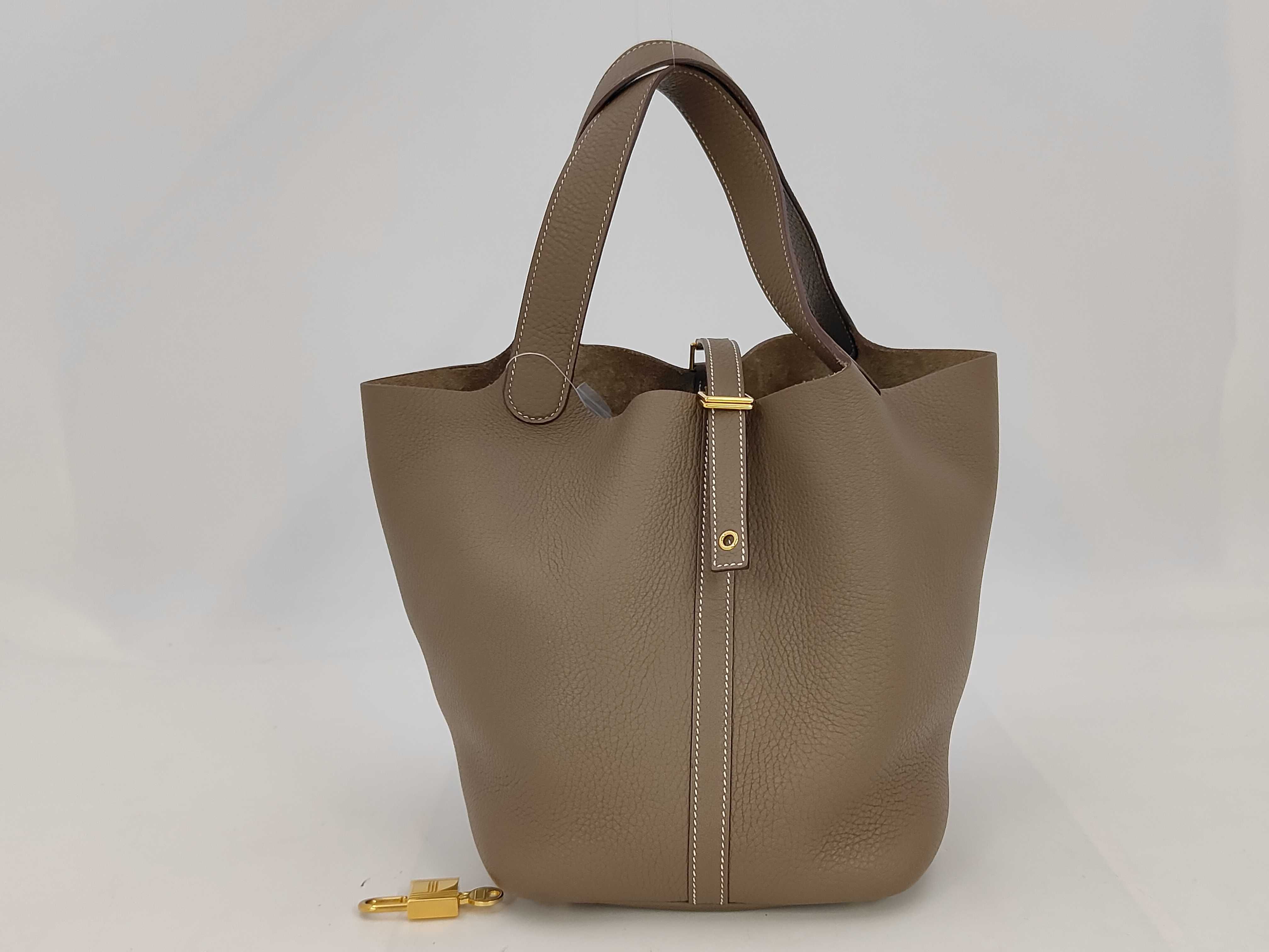 Picotin Lock MM Z Handbag