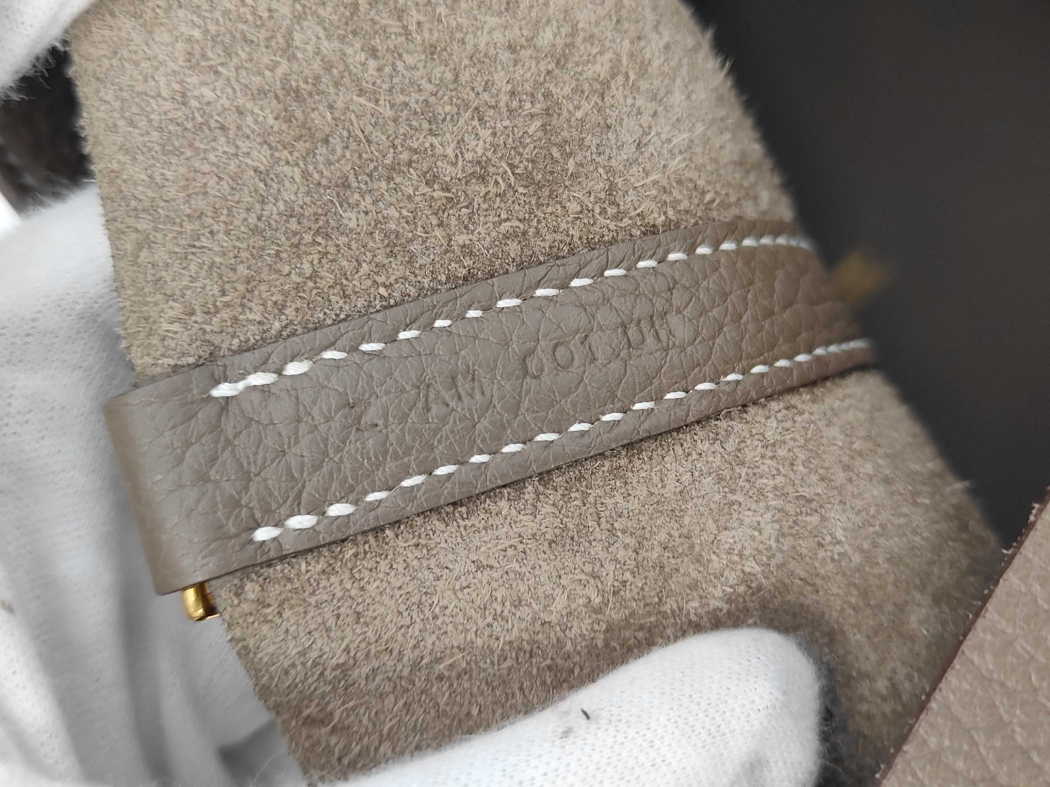 Picotin Lock MM Z Handbag — view 10