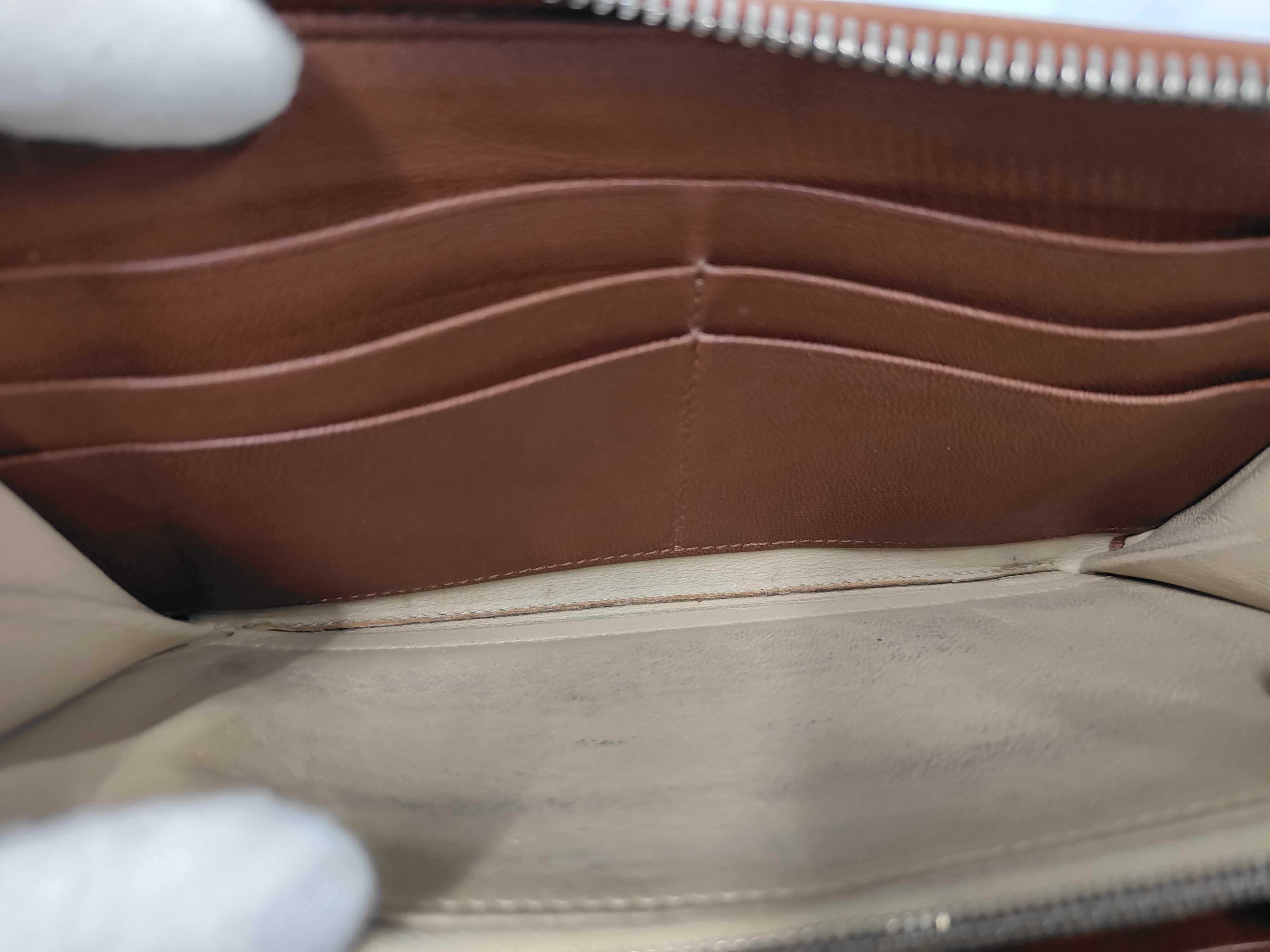 Intrecciato Round Zipper Long Wallet — view 8