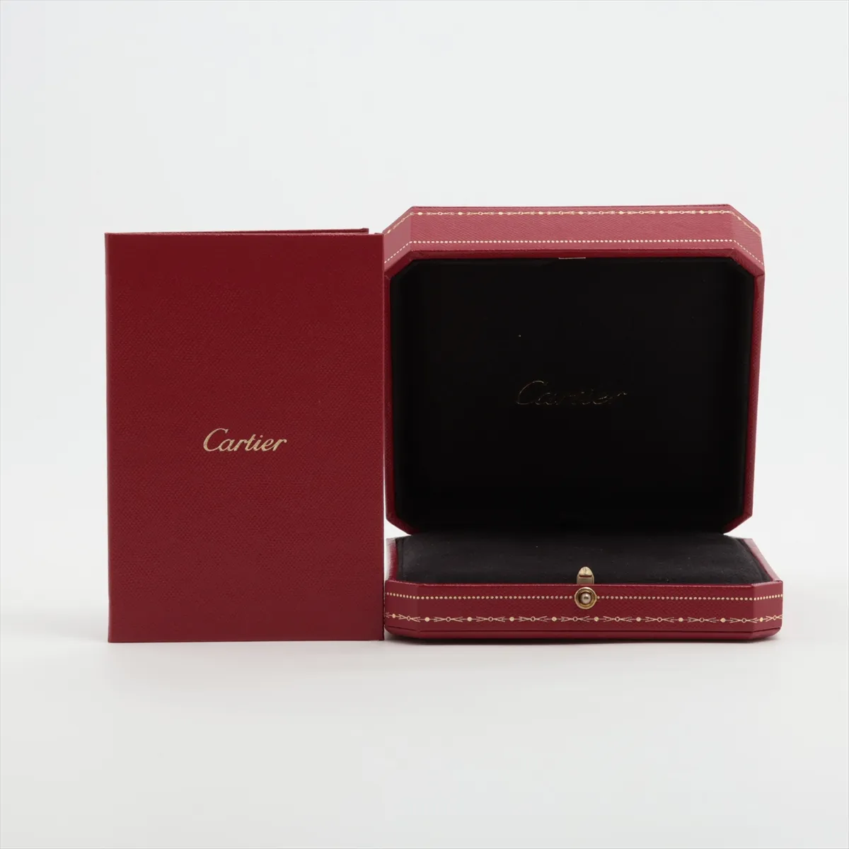 Amulette de Cartier Onyx Diamond Necklace 750 (PG) 3.1g DIG298 — view 7