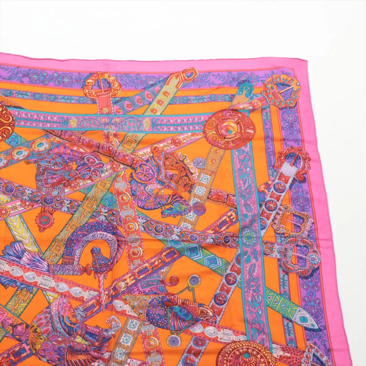 Carre Geant Le Songe dela Licorne (Unicorn's Dream) Stole, Cashmere x Silk, Pink x Orange. Has — view 3