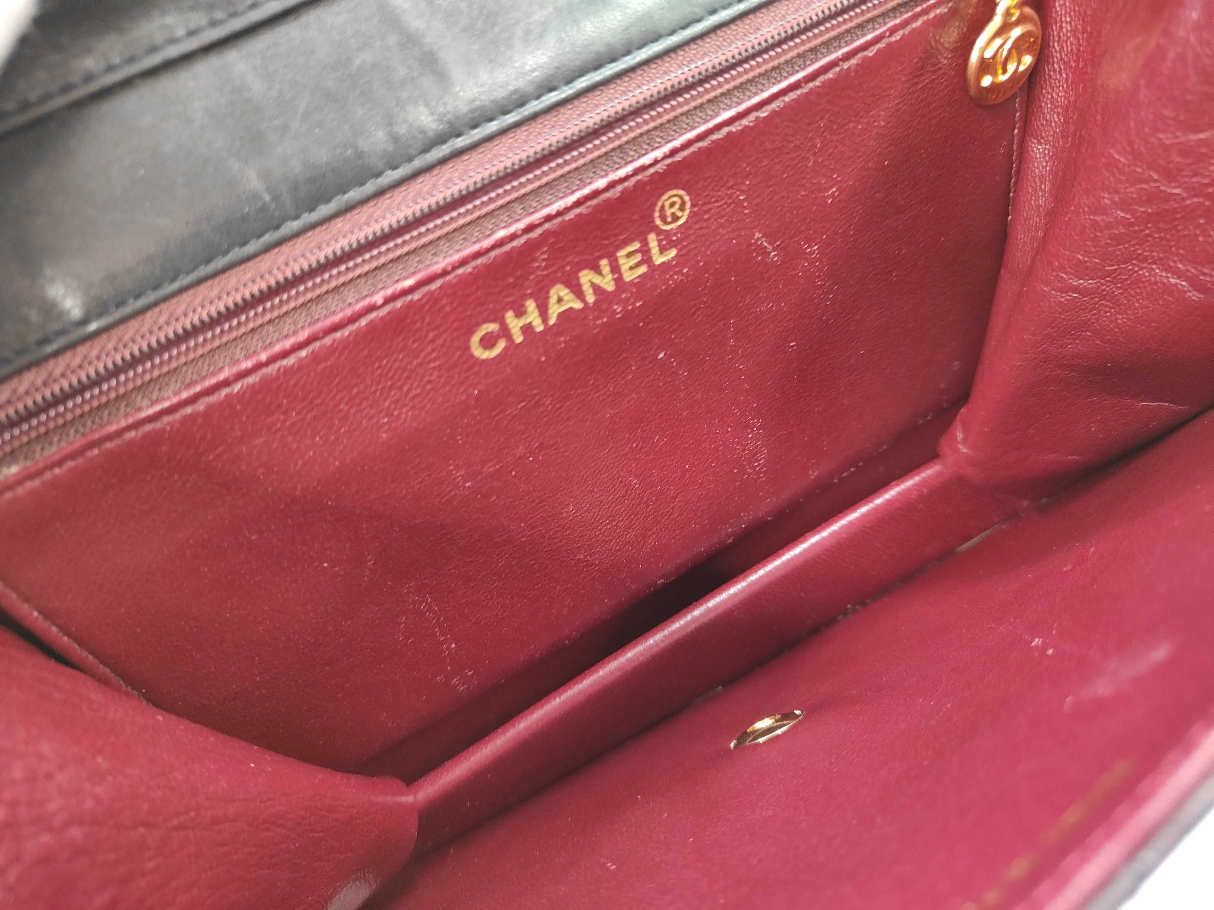 Matelassé Shoulder Bag — view 8