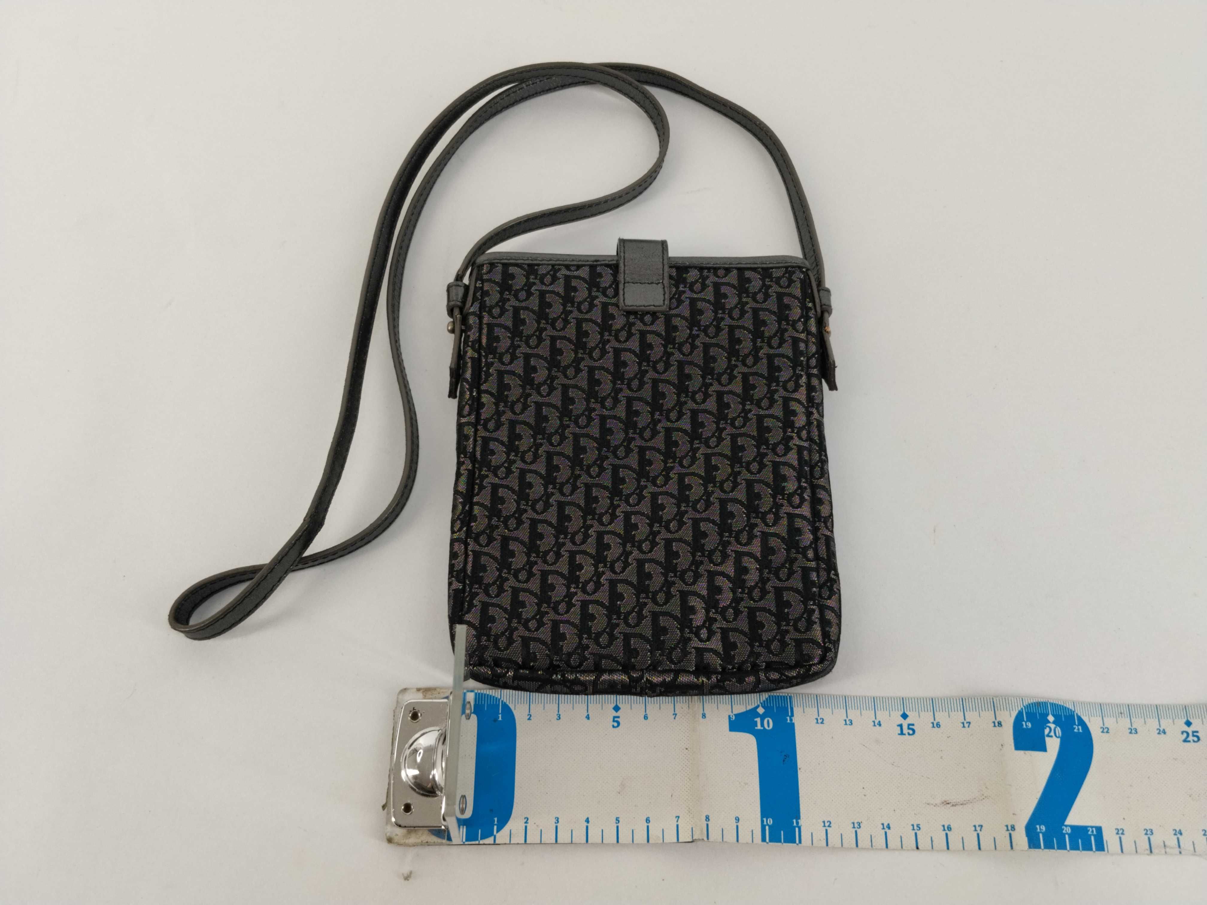 shoulder bag — view 2