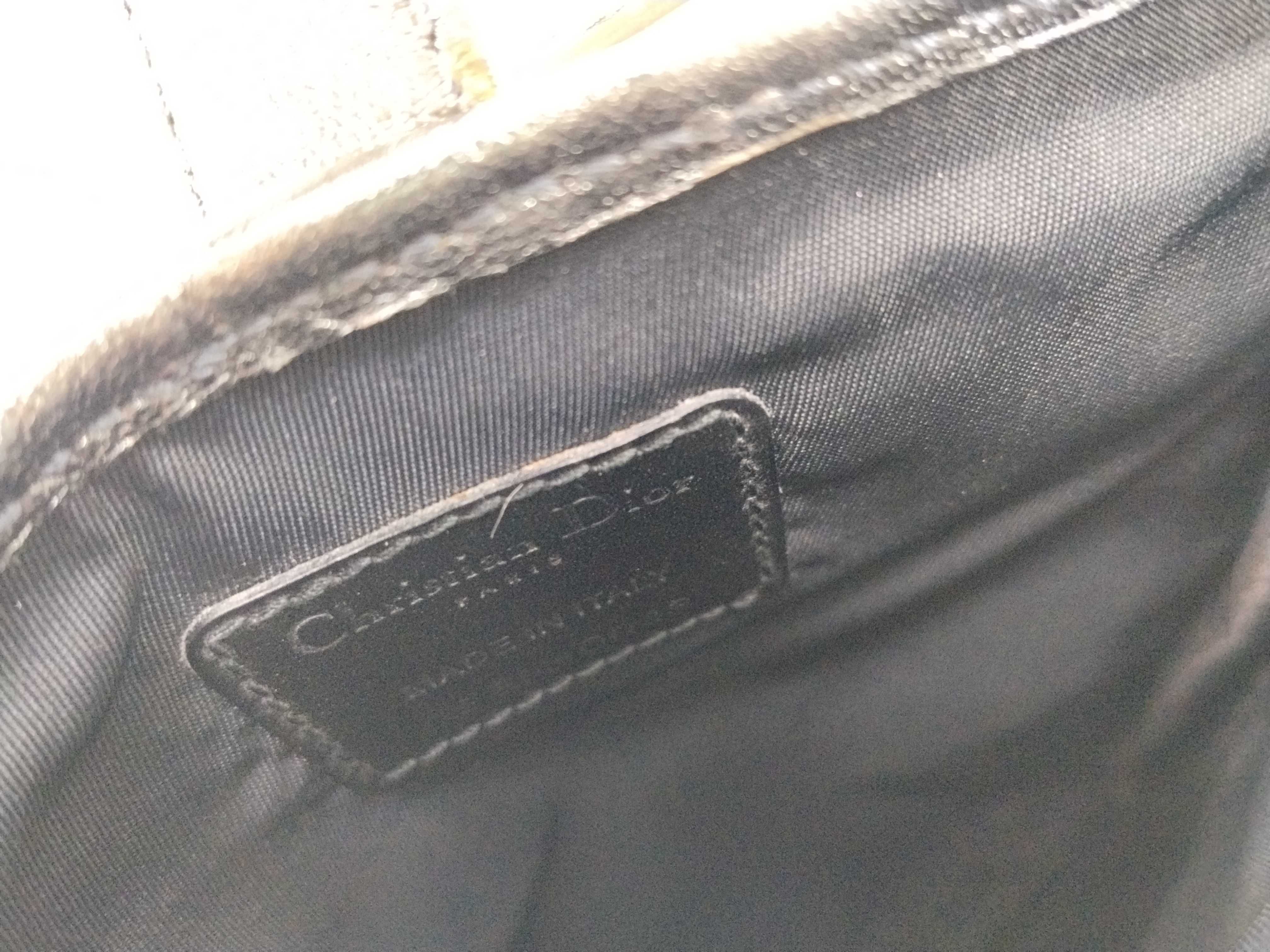 shoulder bag — view 11