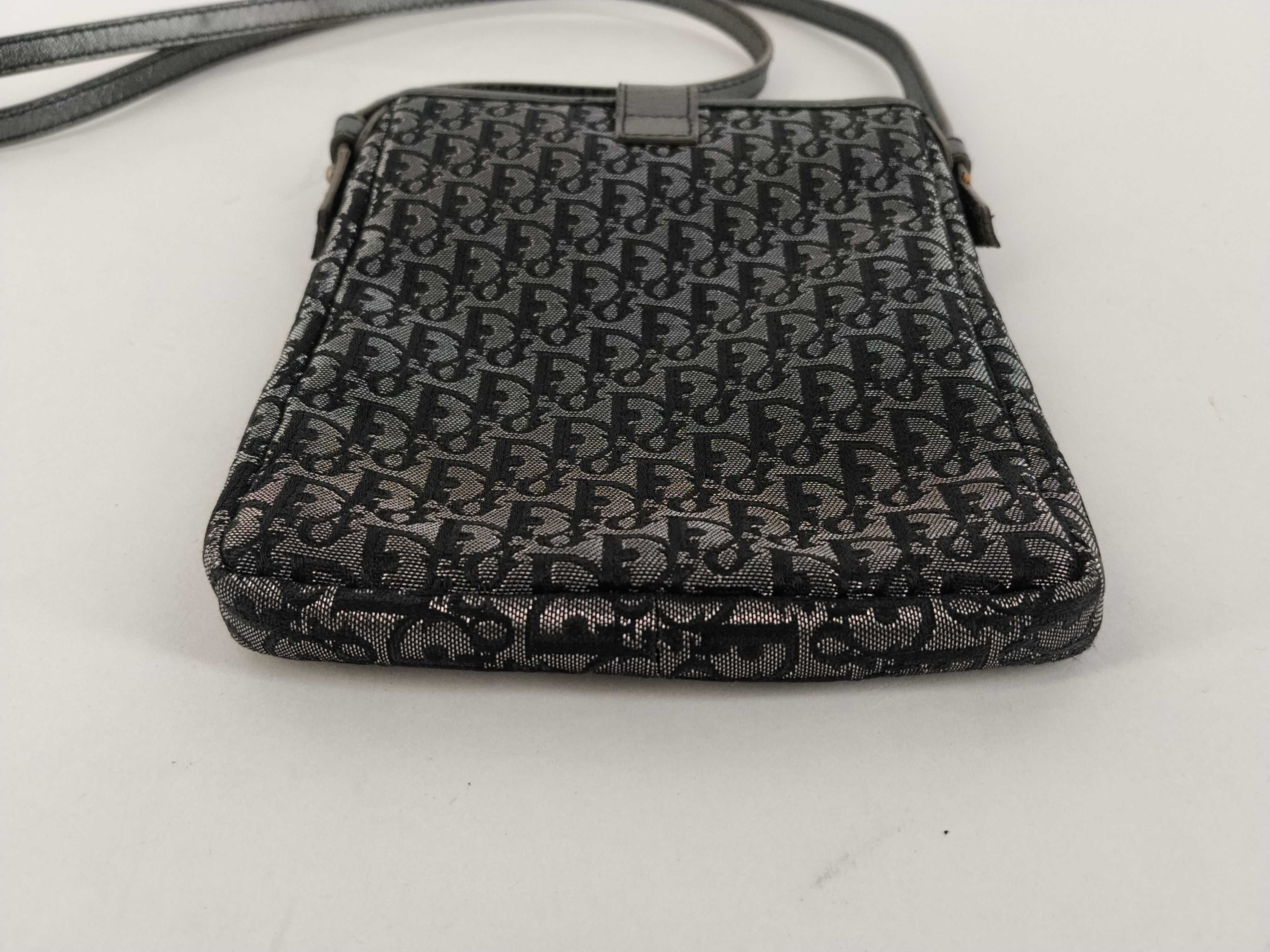 shoulder bag — view 7