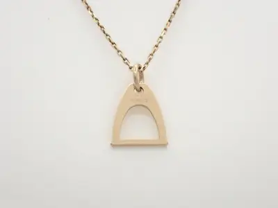 Necklace, chain approximately 50cm
