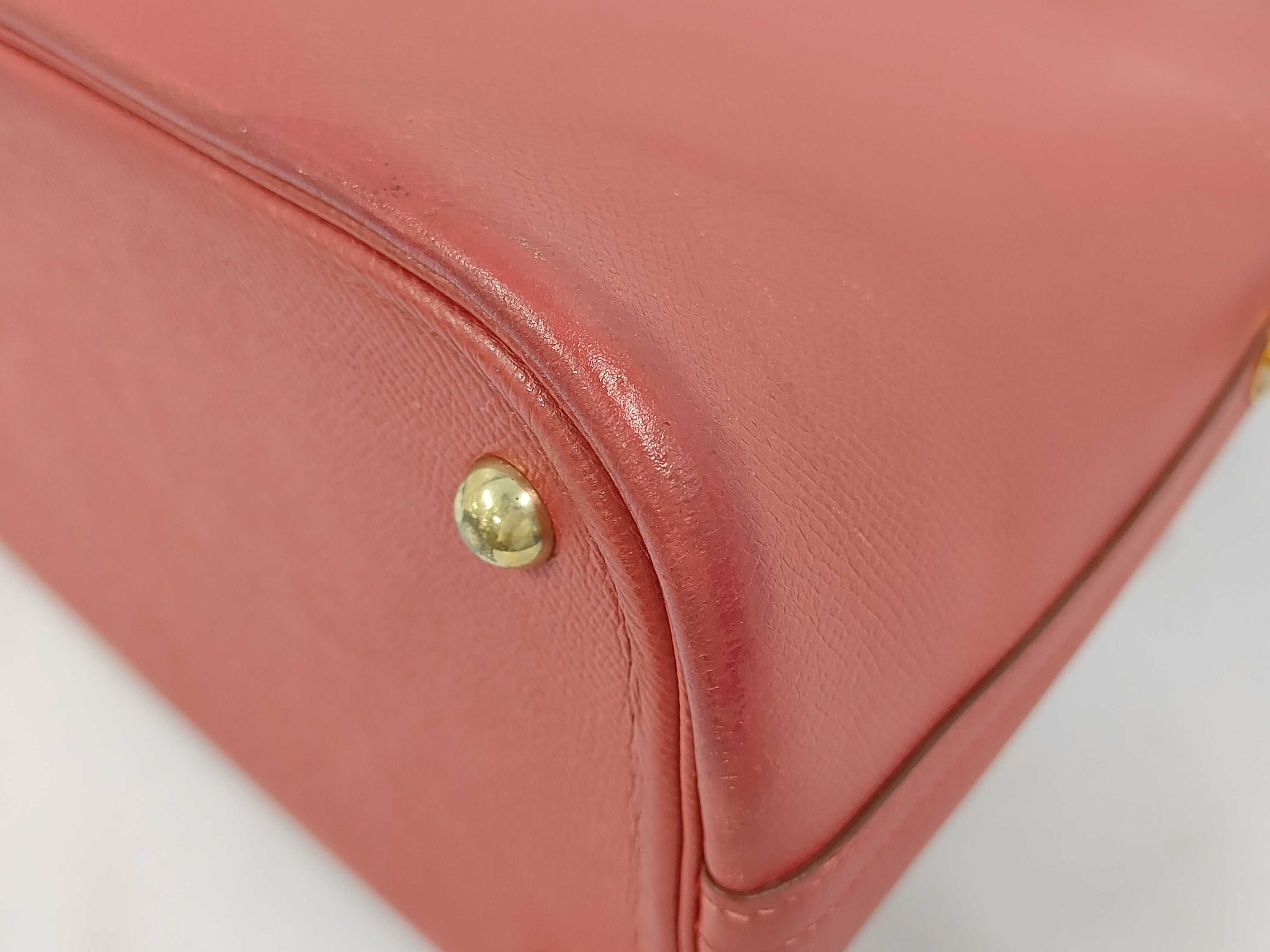 handbag — view 4