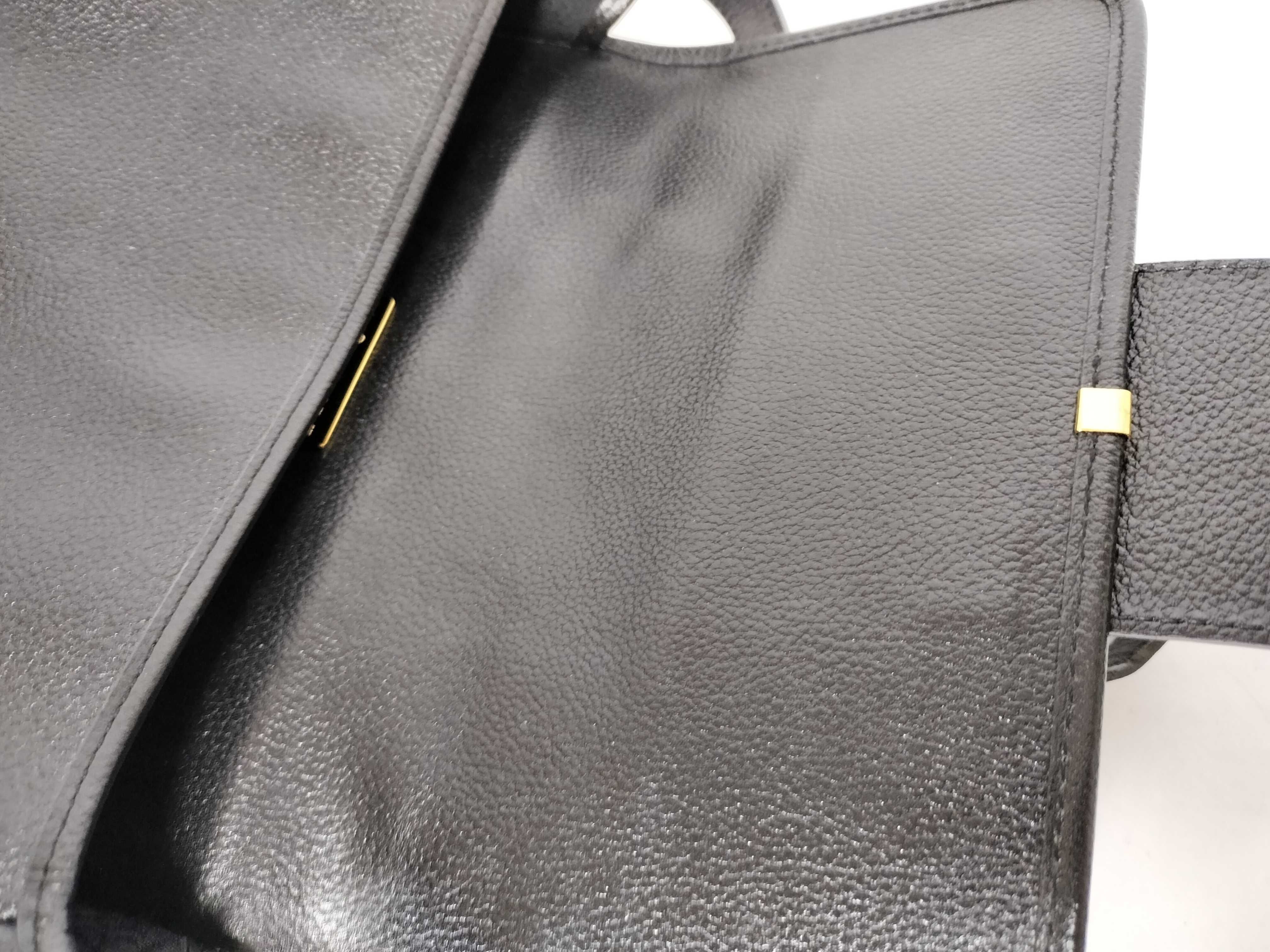grained leather shoulder bag with flap — view 11