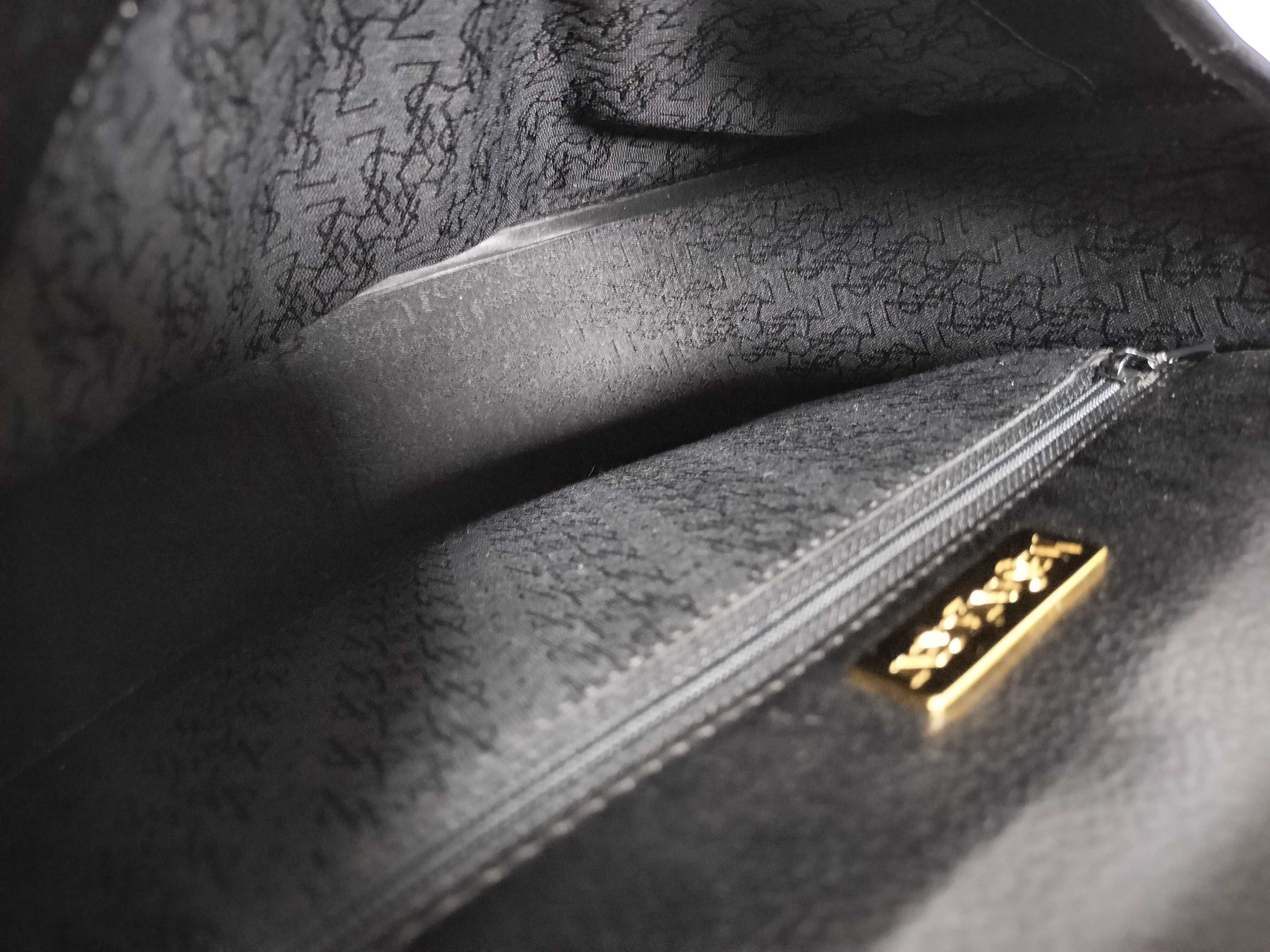 grained leather shoulder bag with flap — view 12