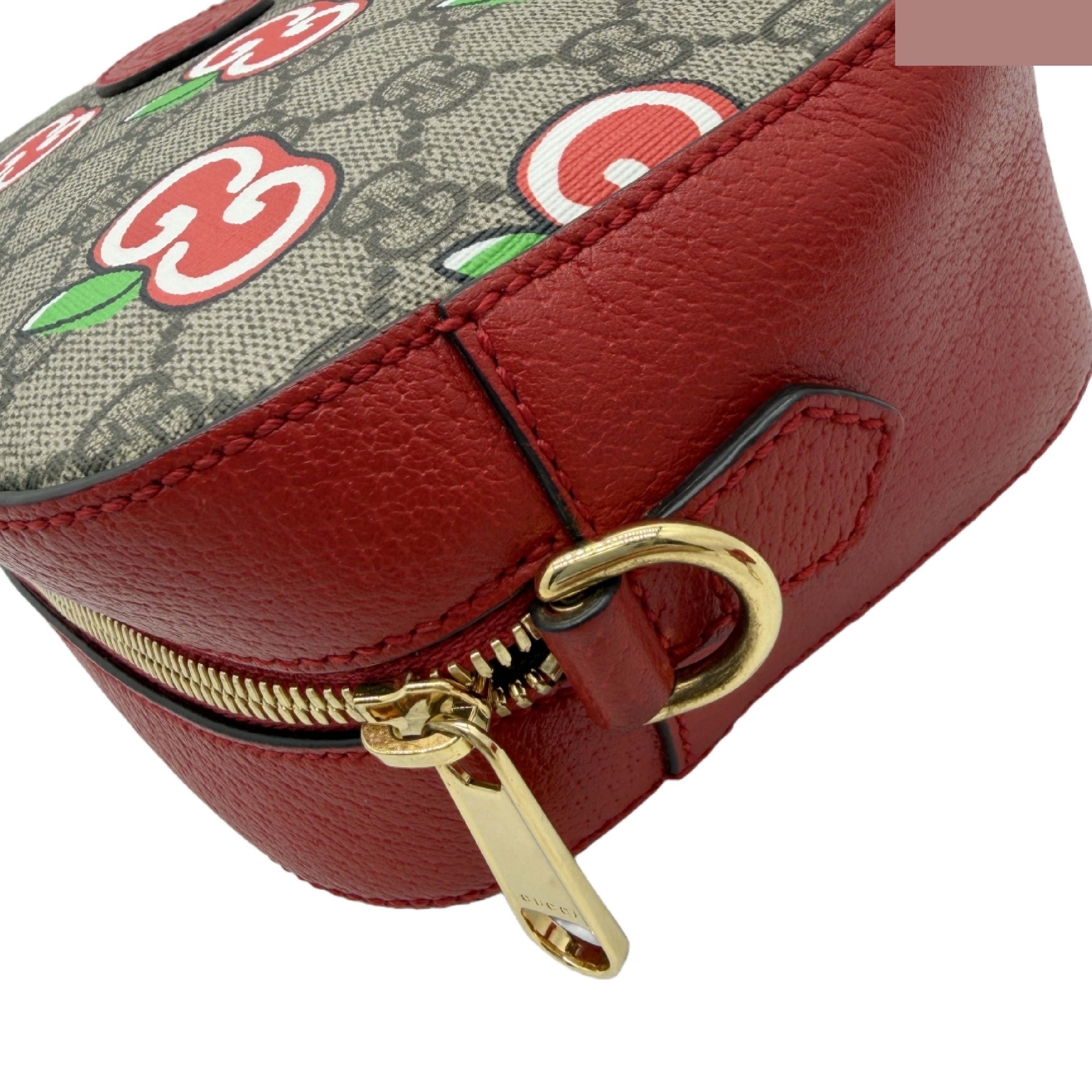 Apple GG Supreme Shoulder Bag — view 3