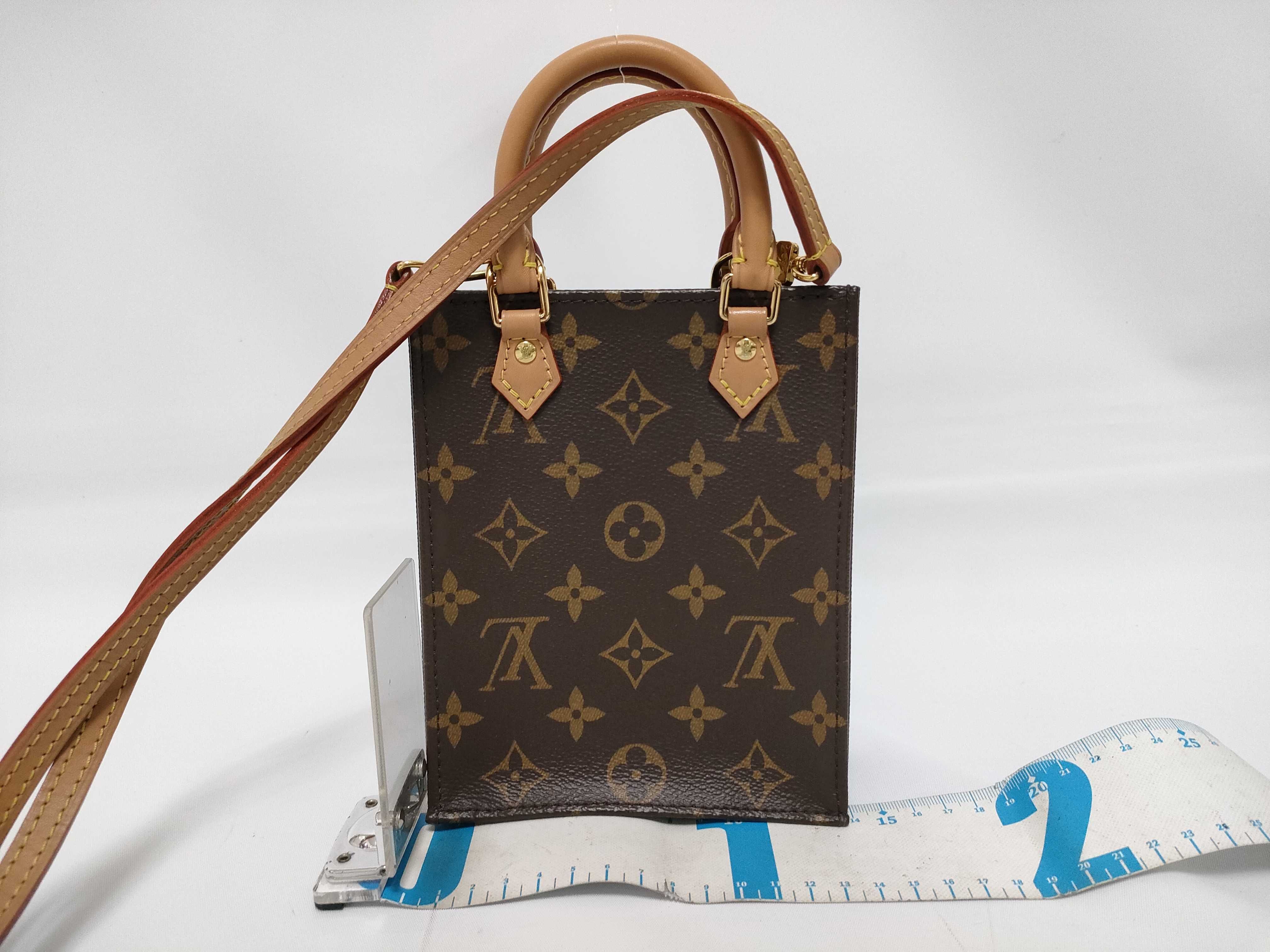 Monogram Louis Vuitton Monogram Petite Sac Plat M69442 Handbag — view 2