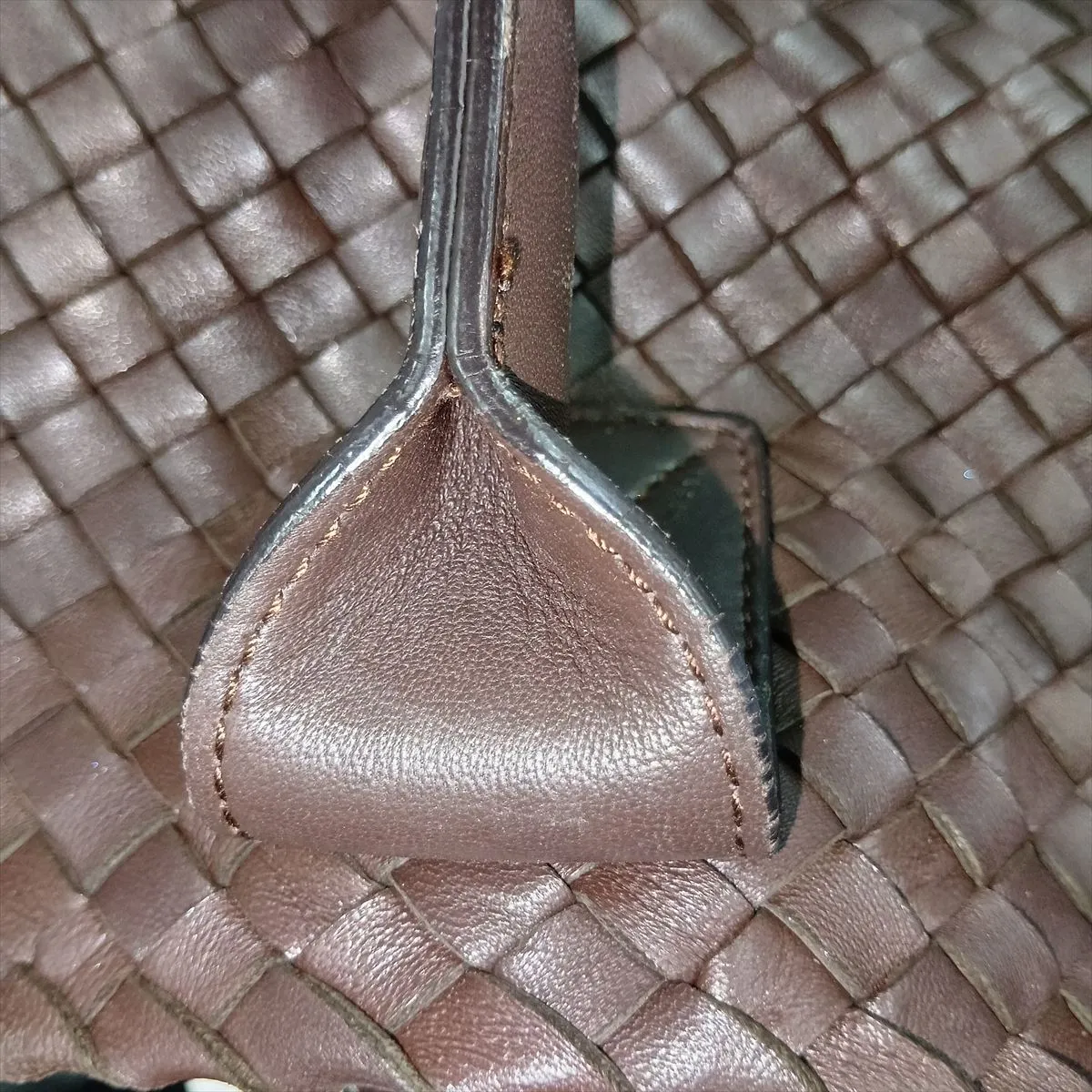Intrecciato Cabas PM Leather Tote Bag, Brown, 141498 — view 12