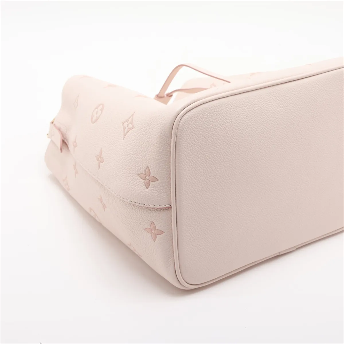 Bicolor Monogram Empreinte NeoNoe MM M14401 Beige (RFID detected) — view 4