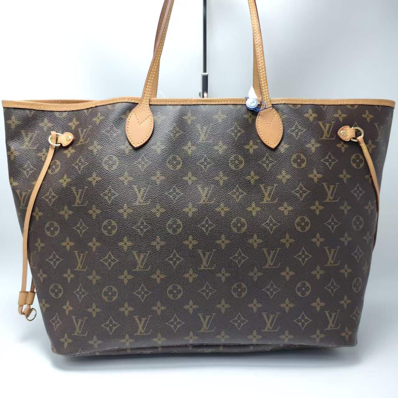 【*Shipped from: China*】LOUIS VUITTON Neverfull PU Handbag — view 3