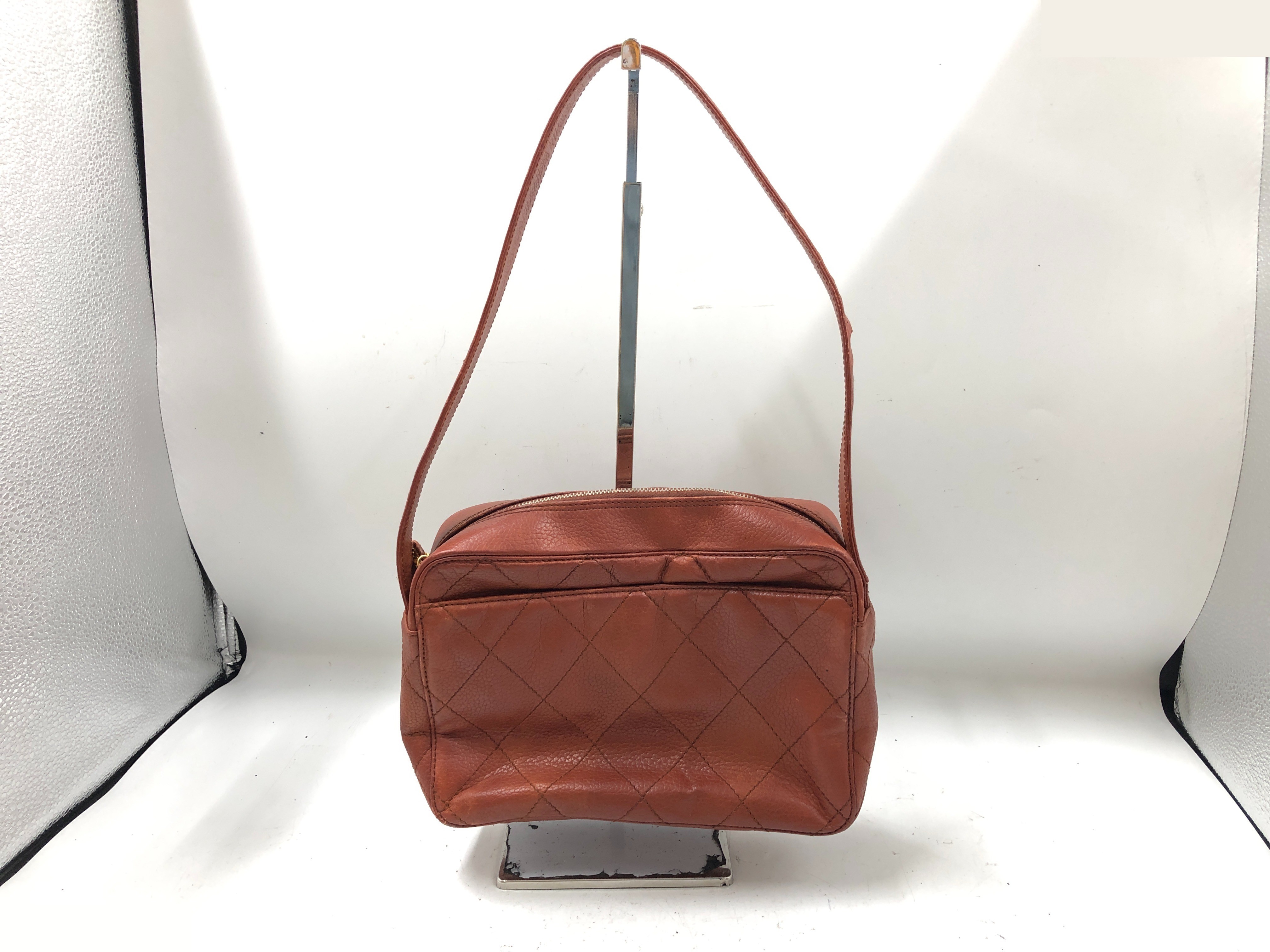 Matelassé Shoulder Bag, Leather, Brown