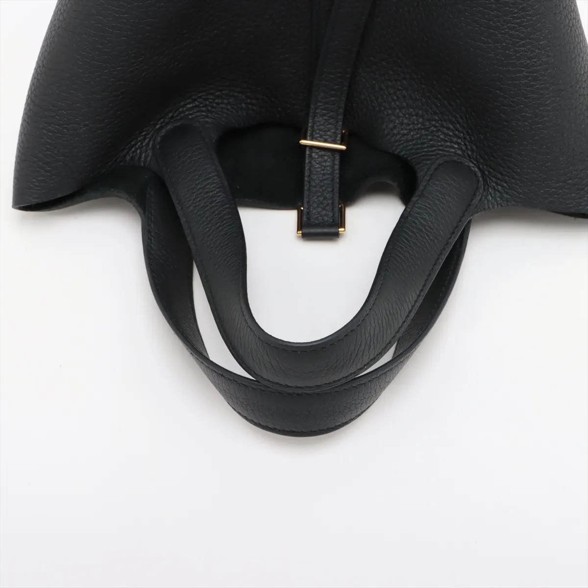 Picotin Lock 18 PM, Taurillon Clemence leather, black with gold hardware, U: 2022 — view 5