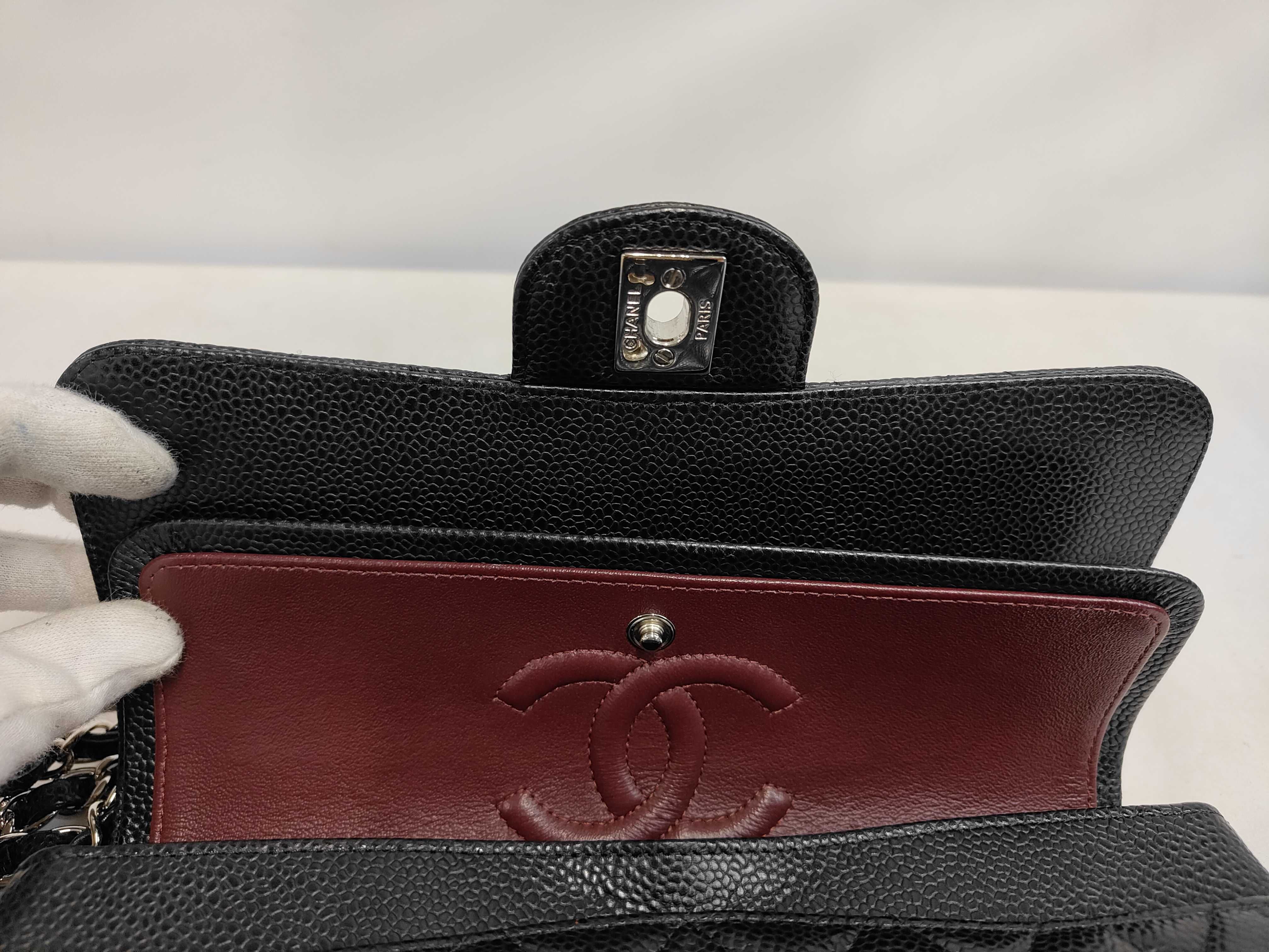 W-Flap 23 Chain Shoulder Bag, Matelassé Caviar Leather, Black, SS Shoulder Bag — view 7
