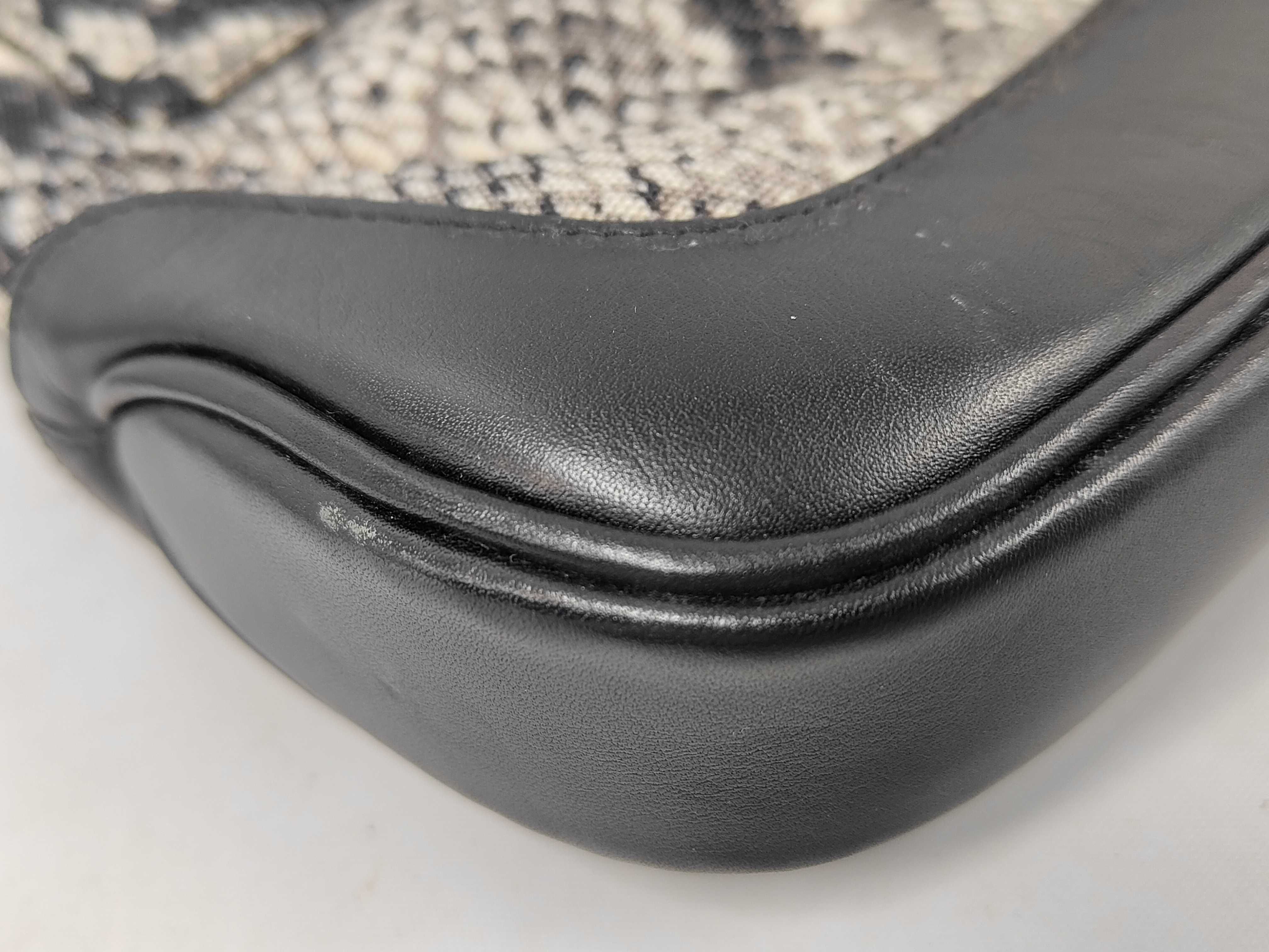 Jackie Shoulder Bag 001 9824 (with hardware seal) — view 4