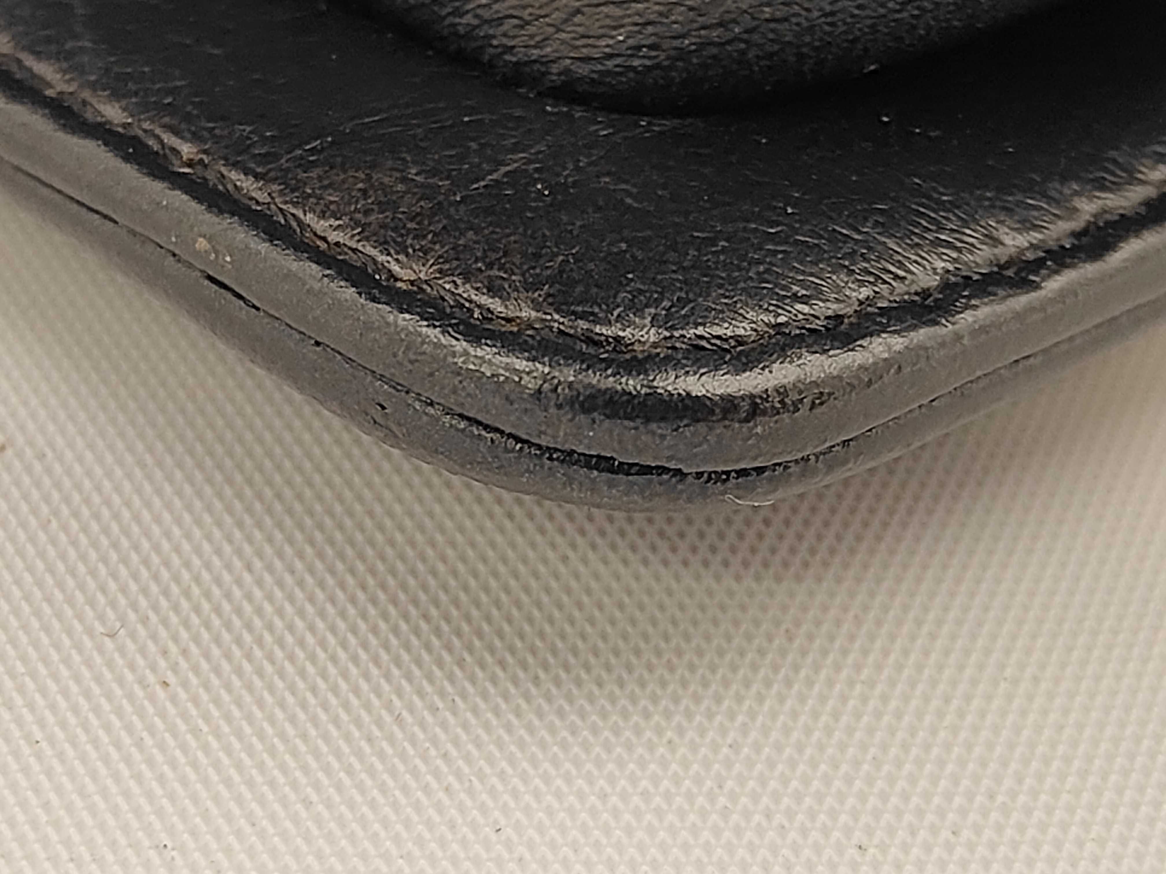 Boy Chanel Shoulder Bag — view 6