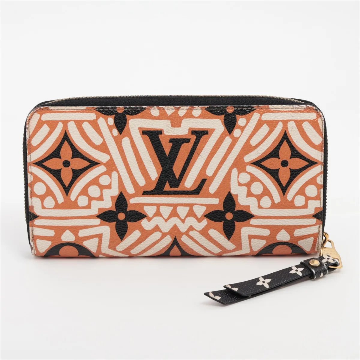 LV Crafty Zippy Wallet M69437 Crème Caramel Round Zip Wallet RFID detected, zipper is stiff — view 2