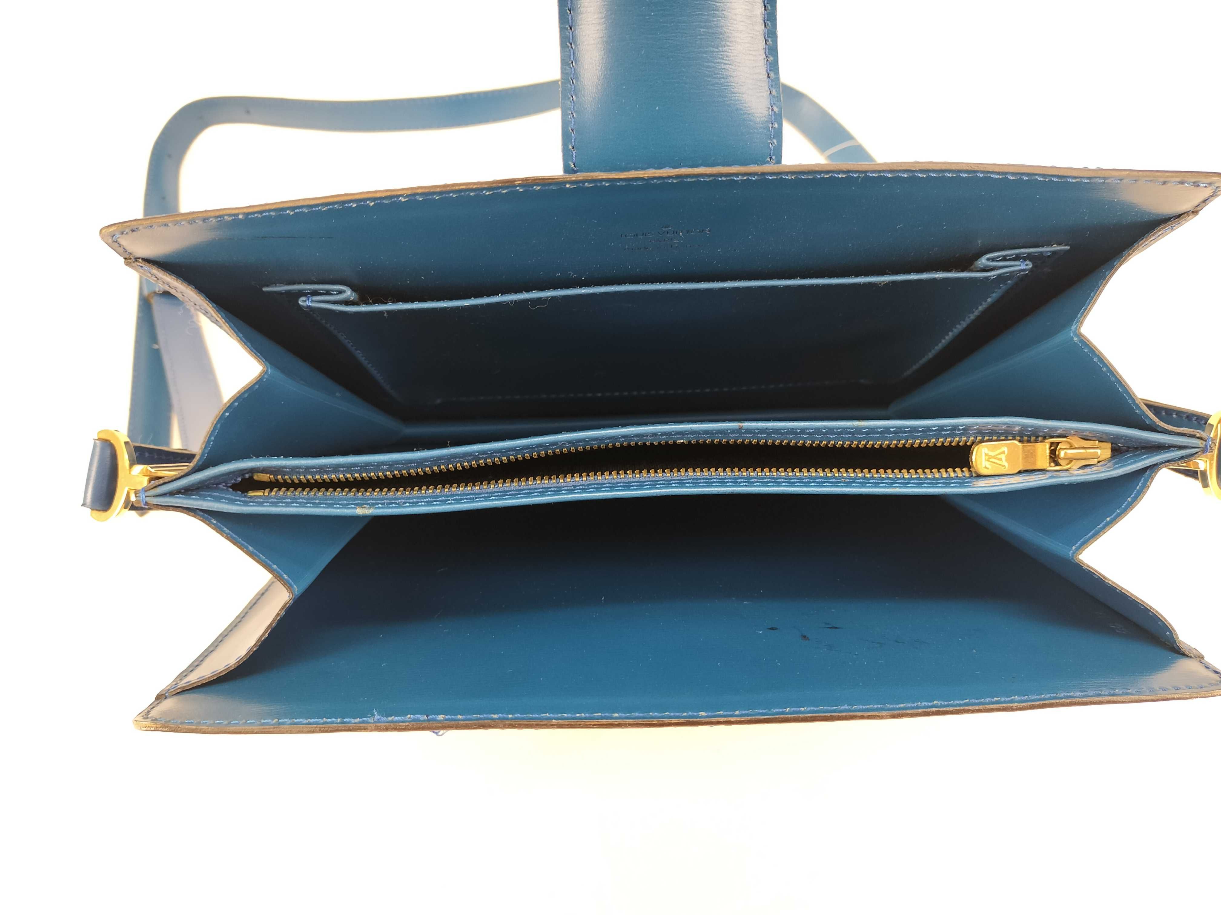 Epi Capucines Shoulder Bag — view 11