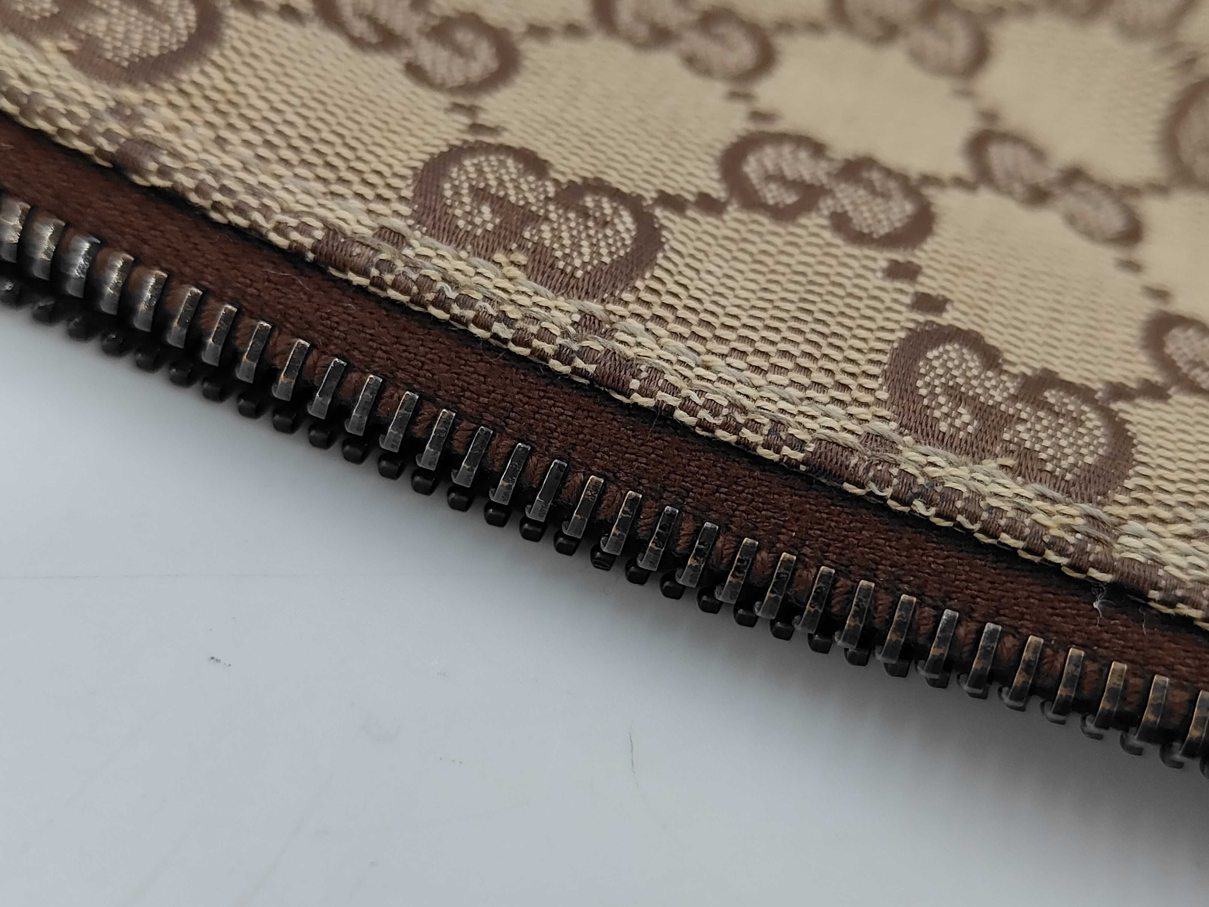 GG Canvas Handbag 103399 — view 11
