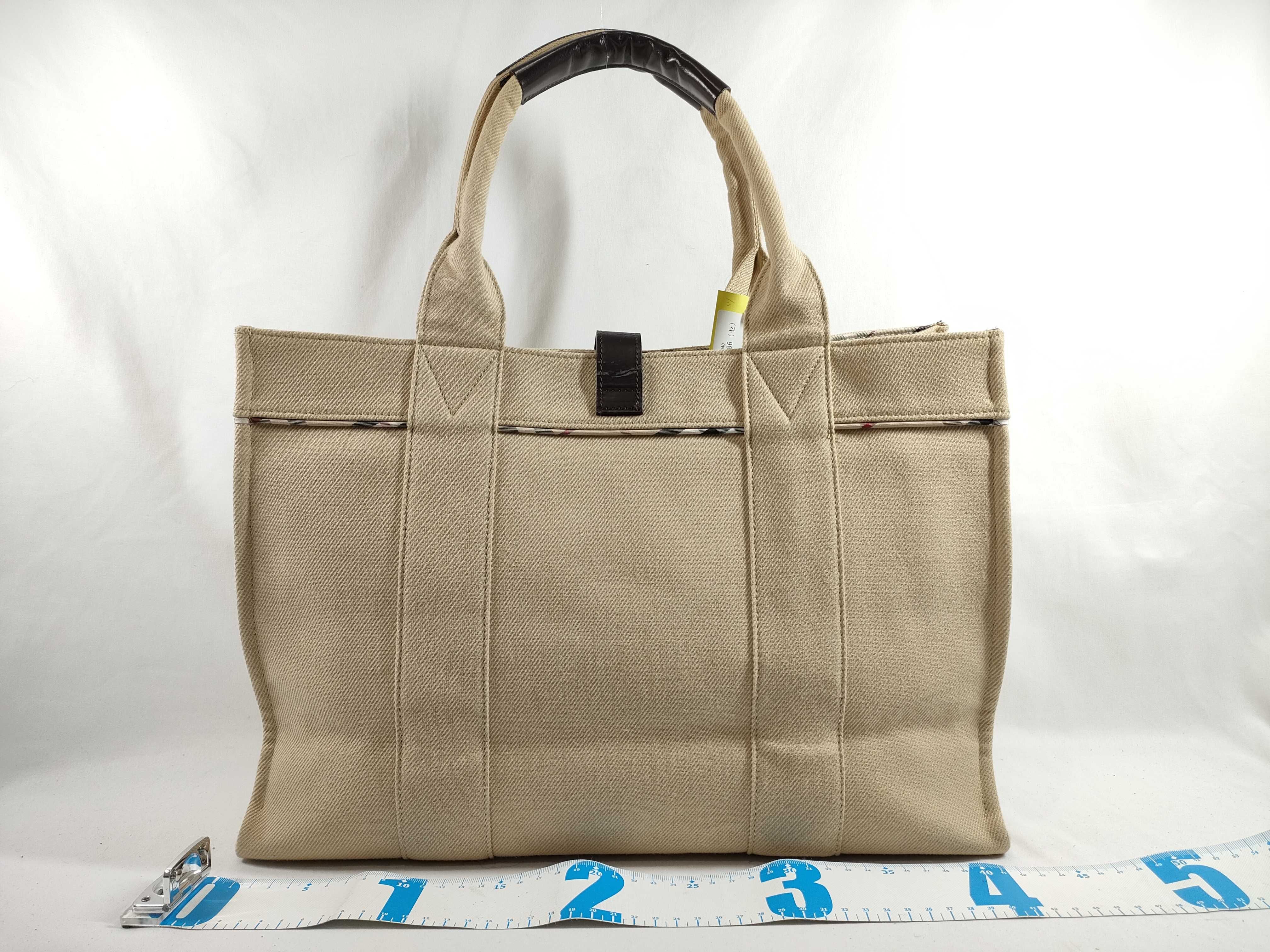 Canvas Handbag in Beige Nova Check Tote Bag — view 2