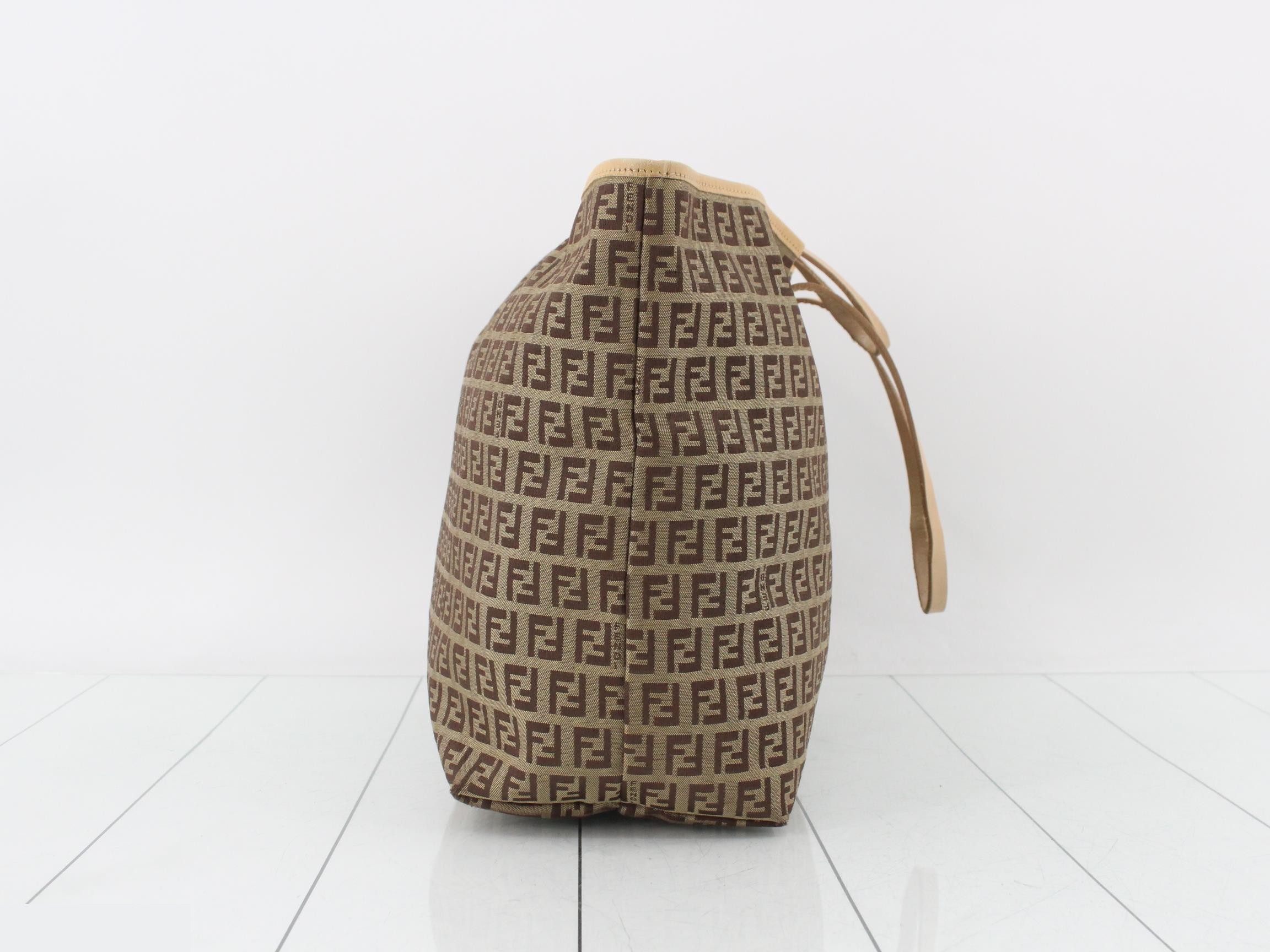 Zucchino (Bag) - Tote Bag with Pouch — view 3