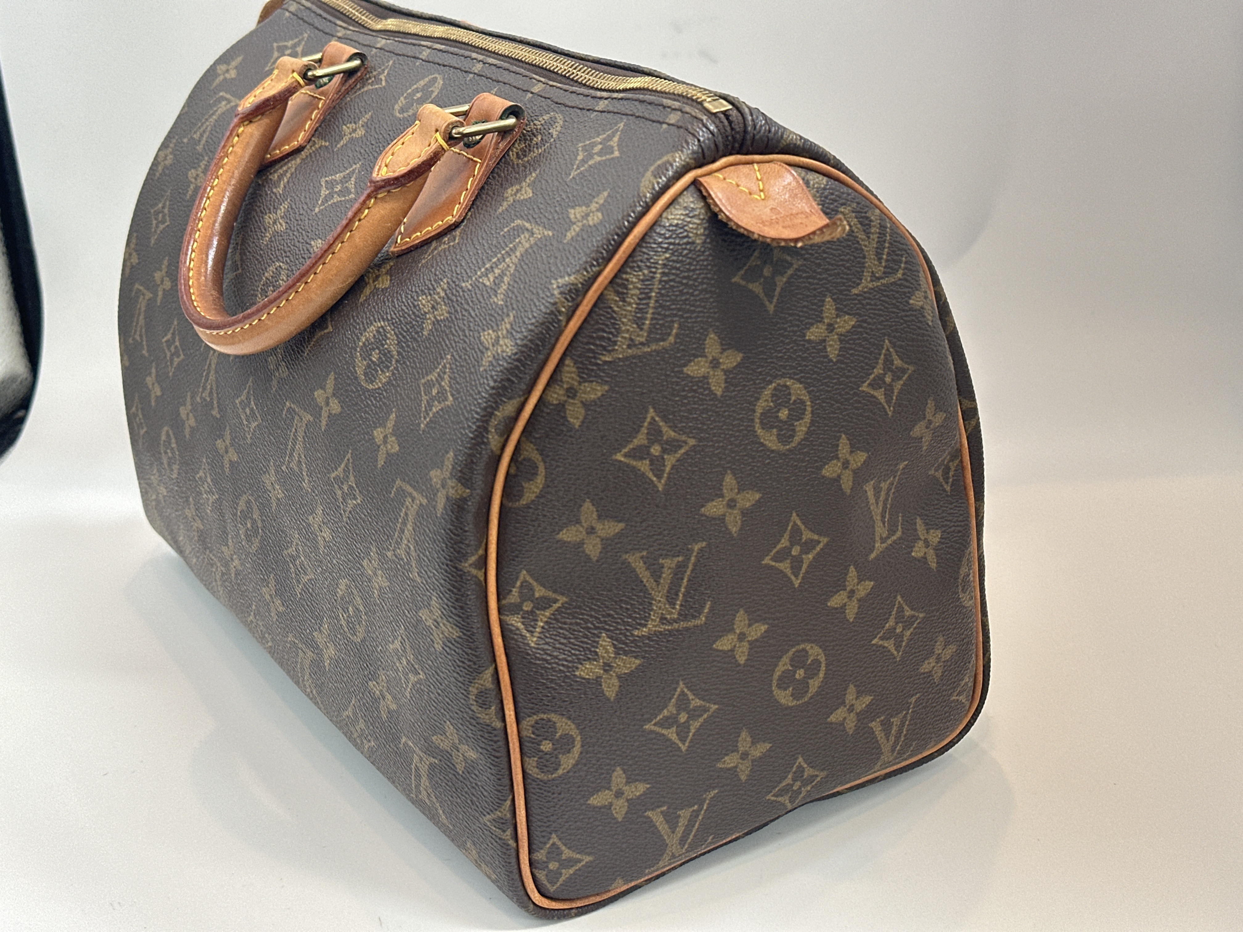 LV Monogram Speedy 30 Handbag — view 3