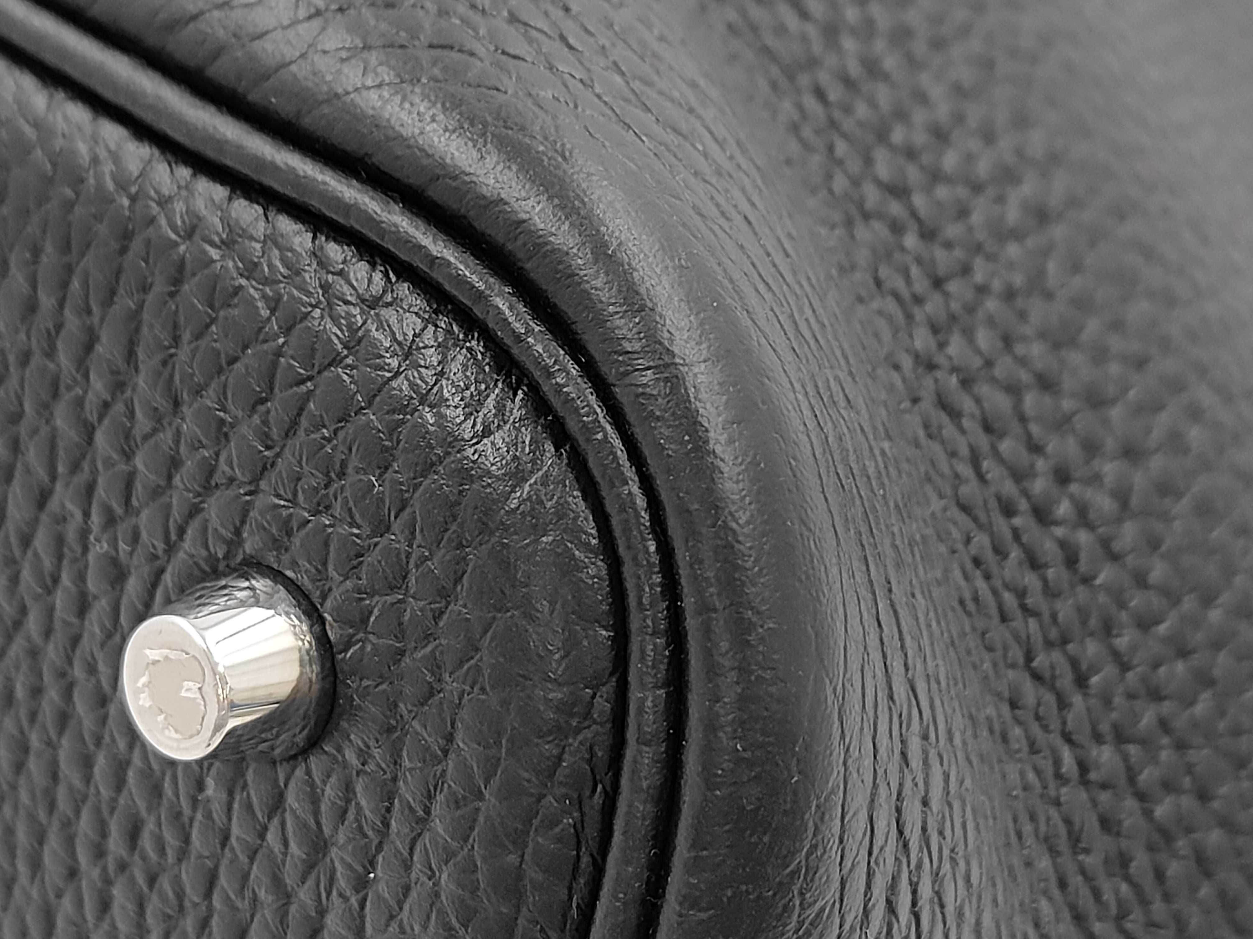 Picotin Lock MM Taurillon Leather Noir Silver Hardware B Stamp Handbag — view 4