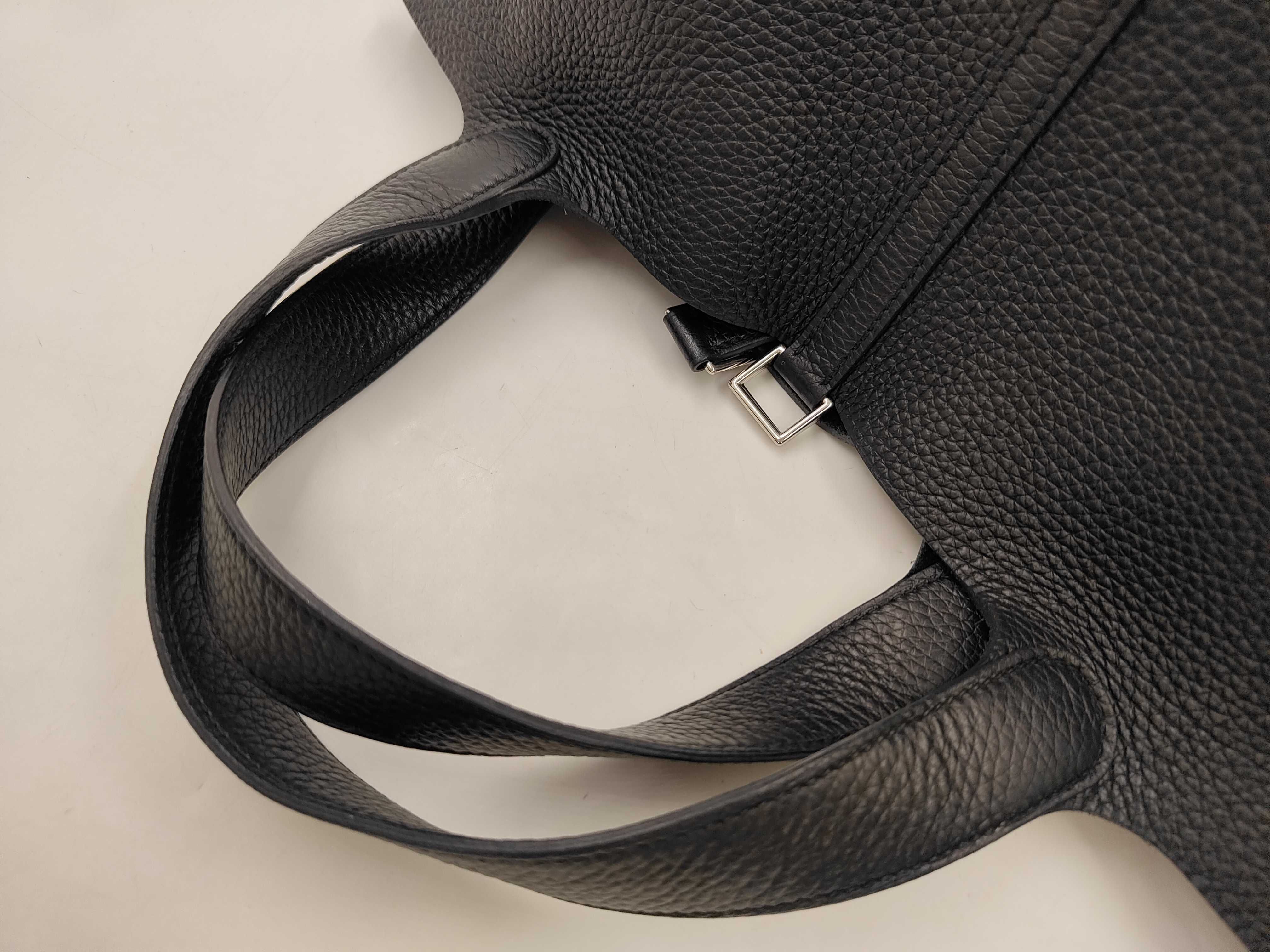 Picotin Lock MM Taurillon Leather Noir Silver Hardware B Stamp Handbag — view 5