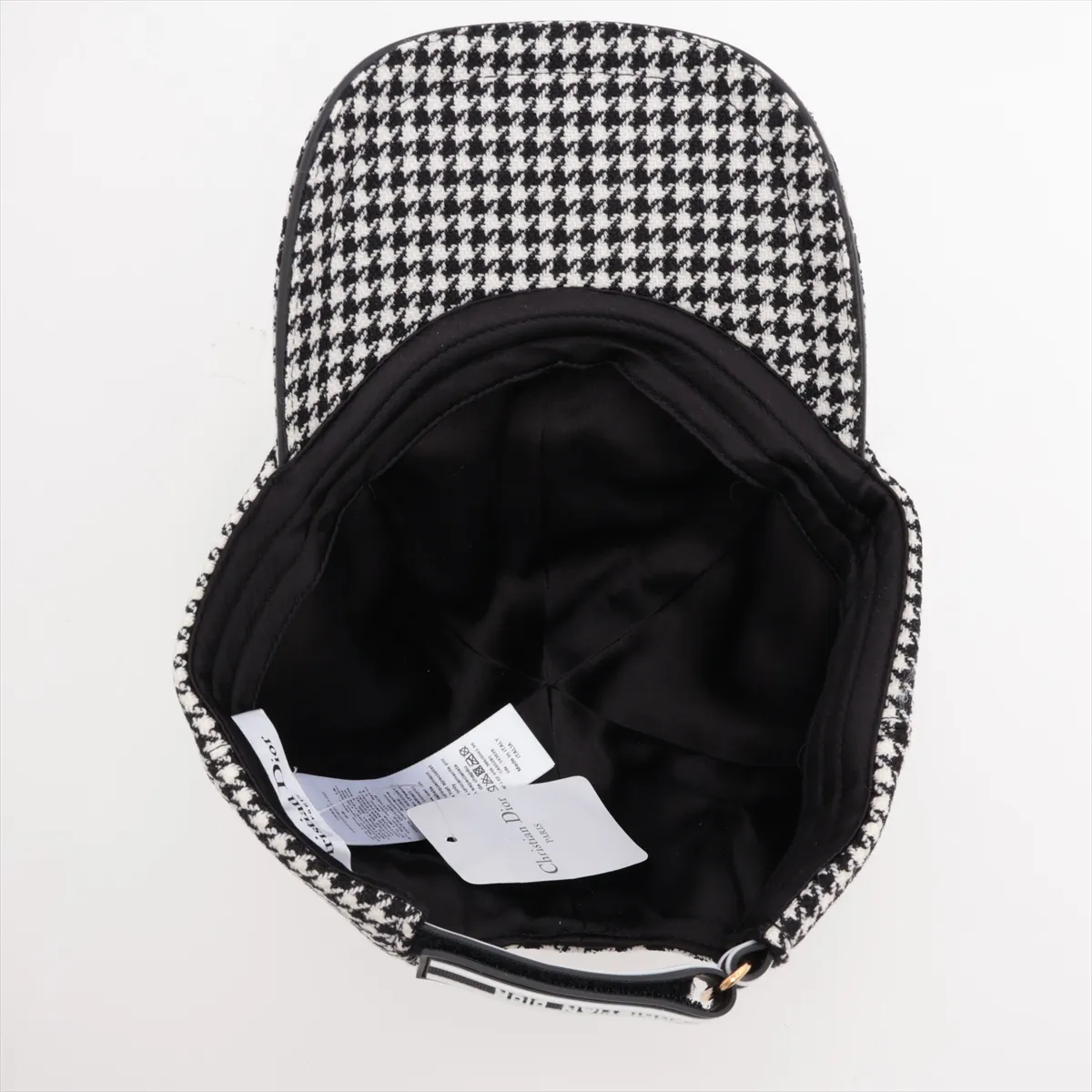25PDP922I120 Cap, Size 58, Wool x Nylon, Black x White. Shows signs of wear, including — view 4