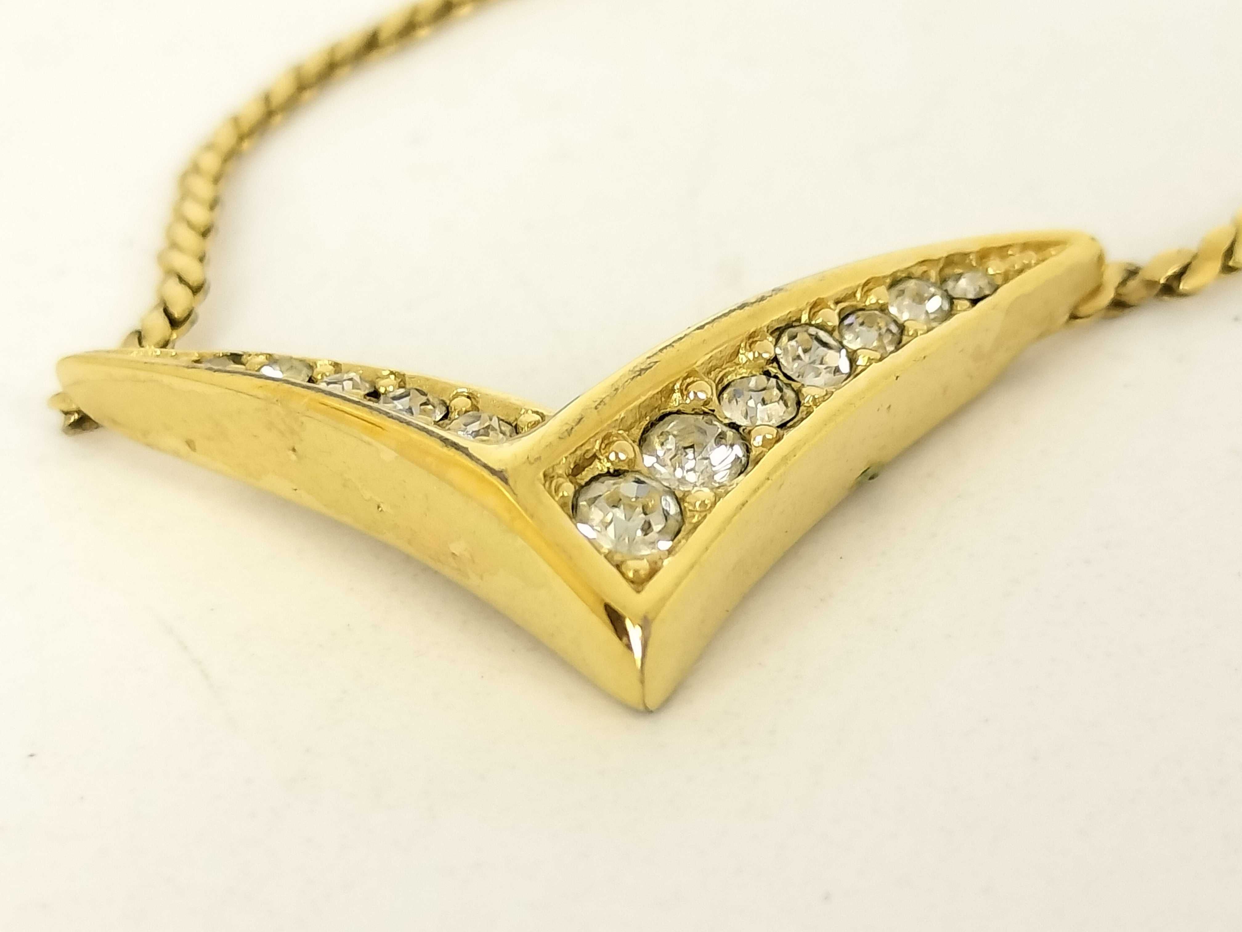necklace — view 10