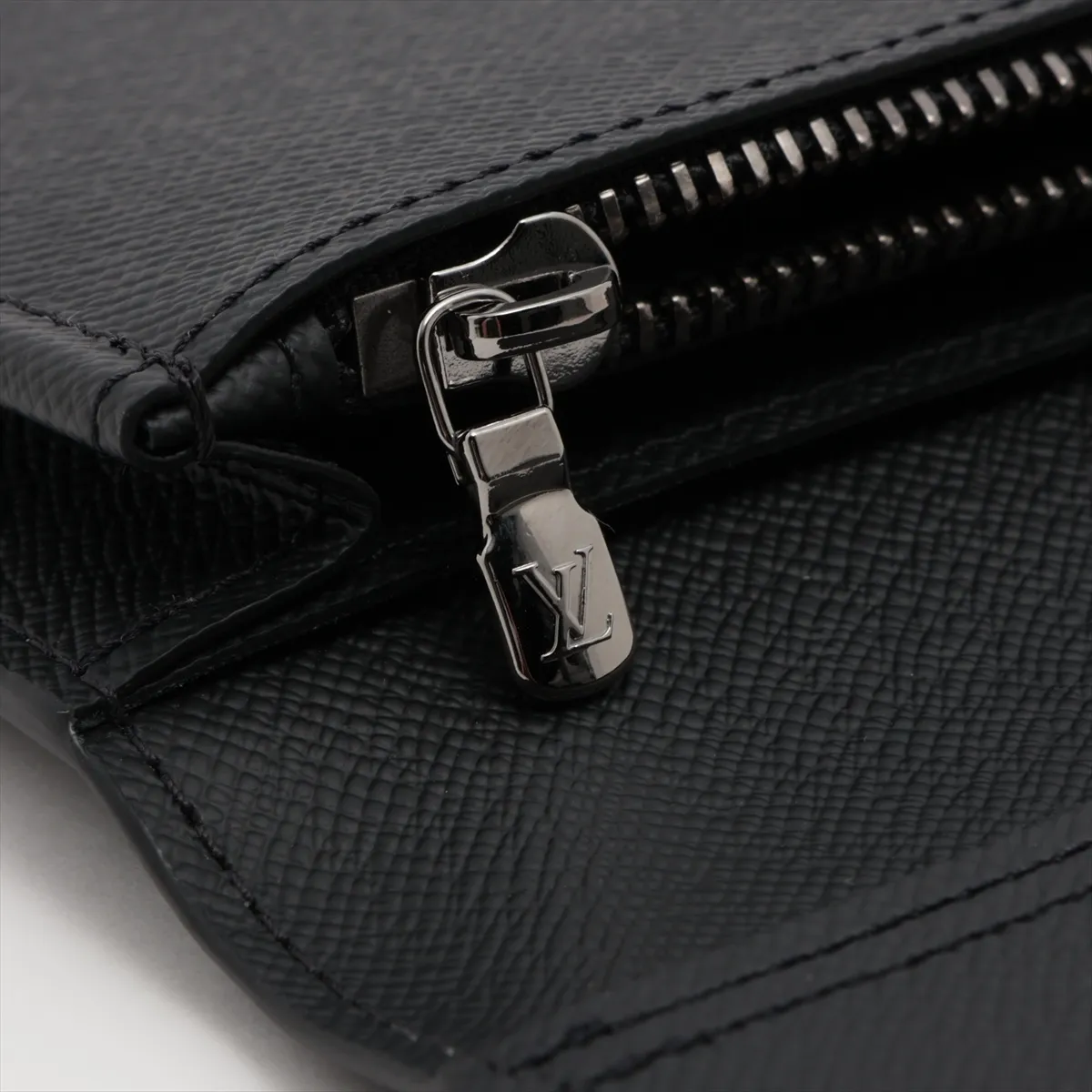 Monogram Eclipse Portefeuille Brazza M61697 Black Long Wallet (RFID detected) — view 10