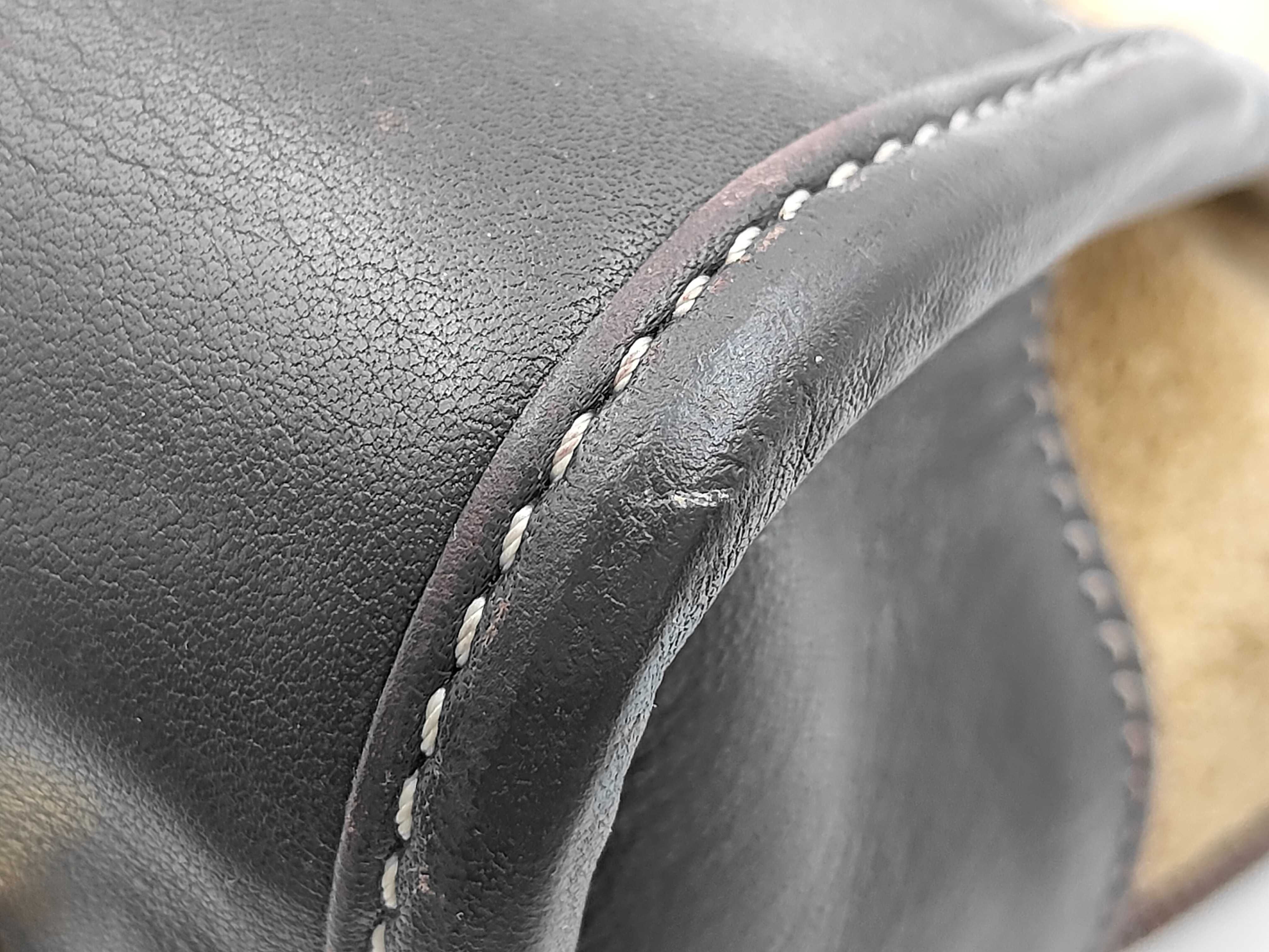 handbag — view 3