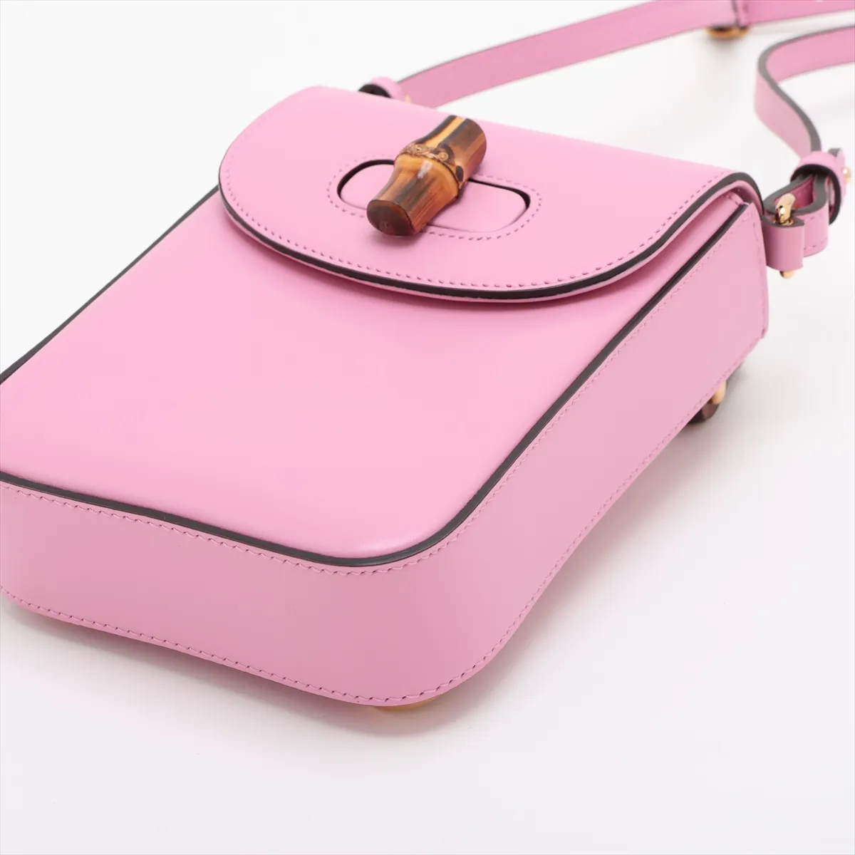 Bamboo Leather Shoulder Bag, Pink, 702106 — view 3