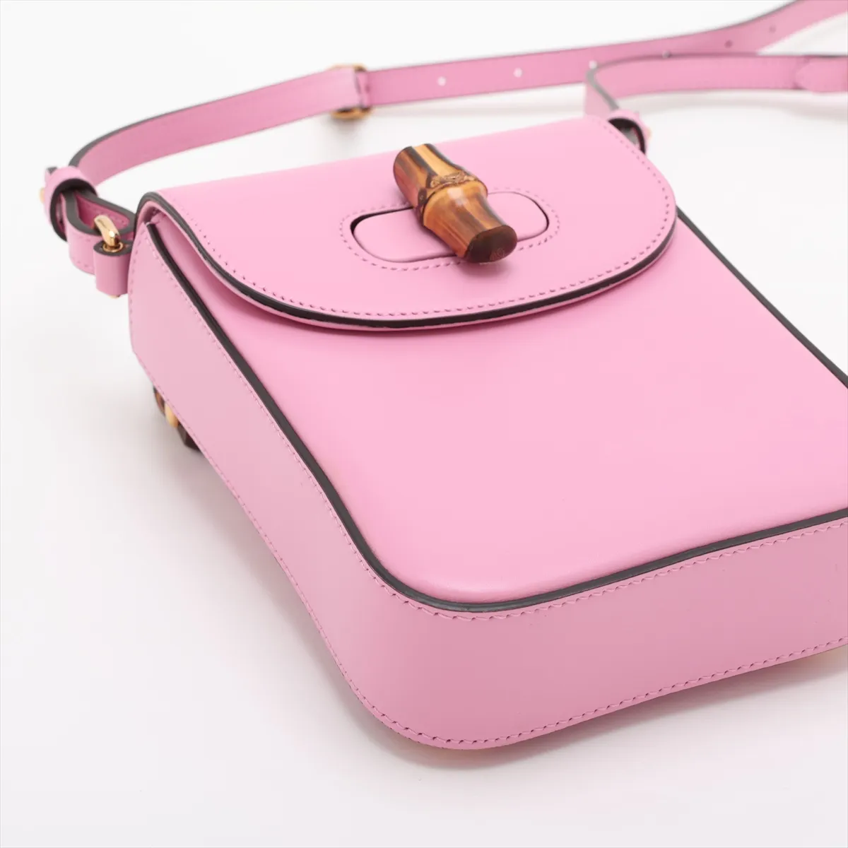Bamboo Leather Shoulder Bag, Pink, 702106 — view 4