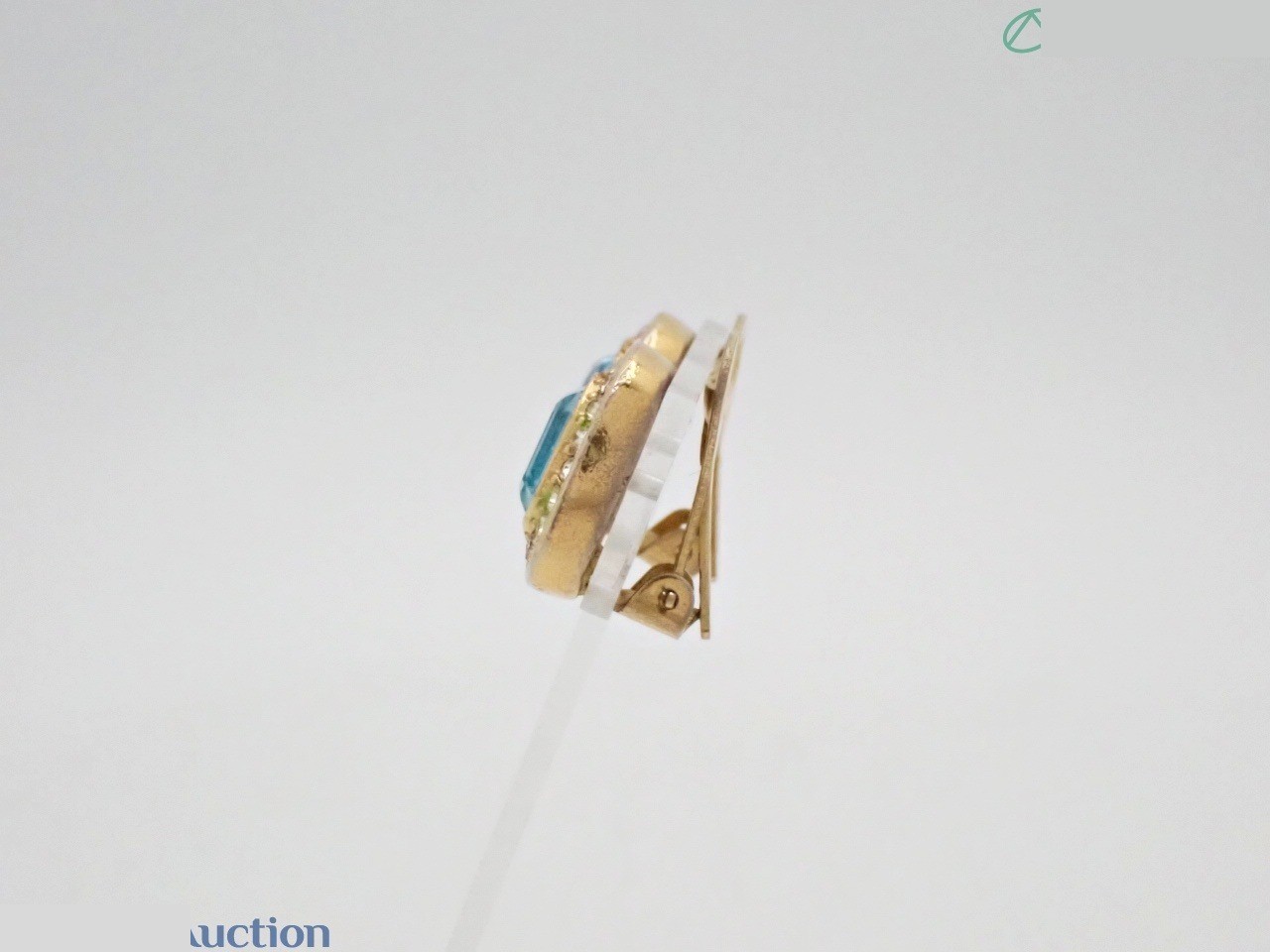 Gold earrings with stones — view 3
